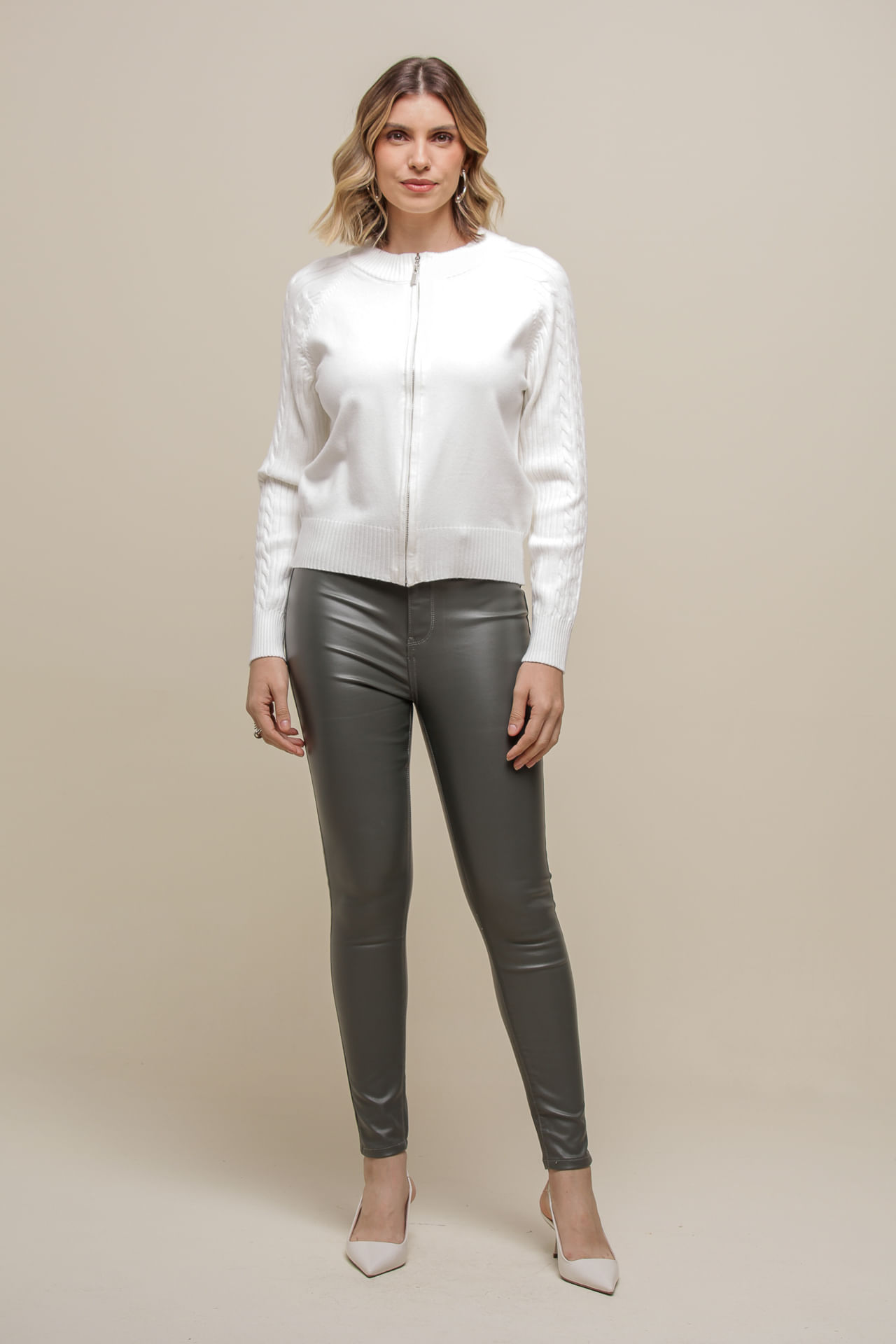 9036575 - Blusa Tricô com Zíper OFF-WHITE 9036575 - Blusa Tricô com Zíper OFF-WHITE