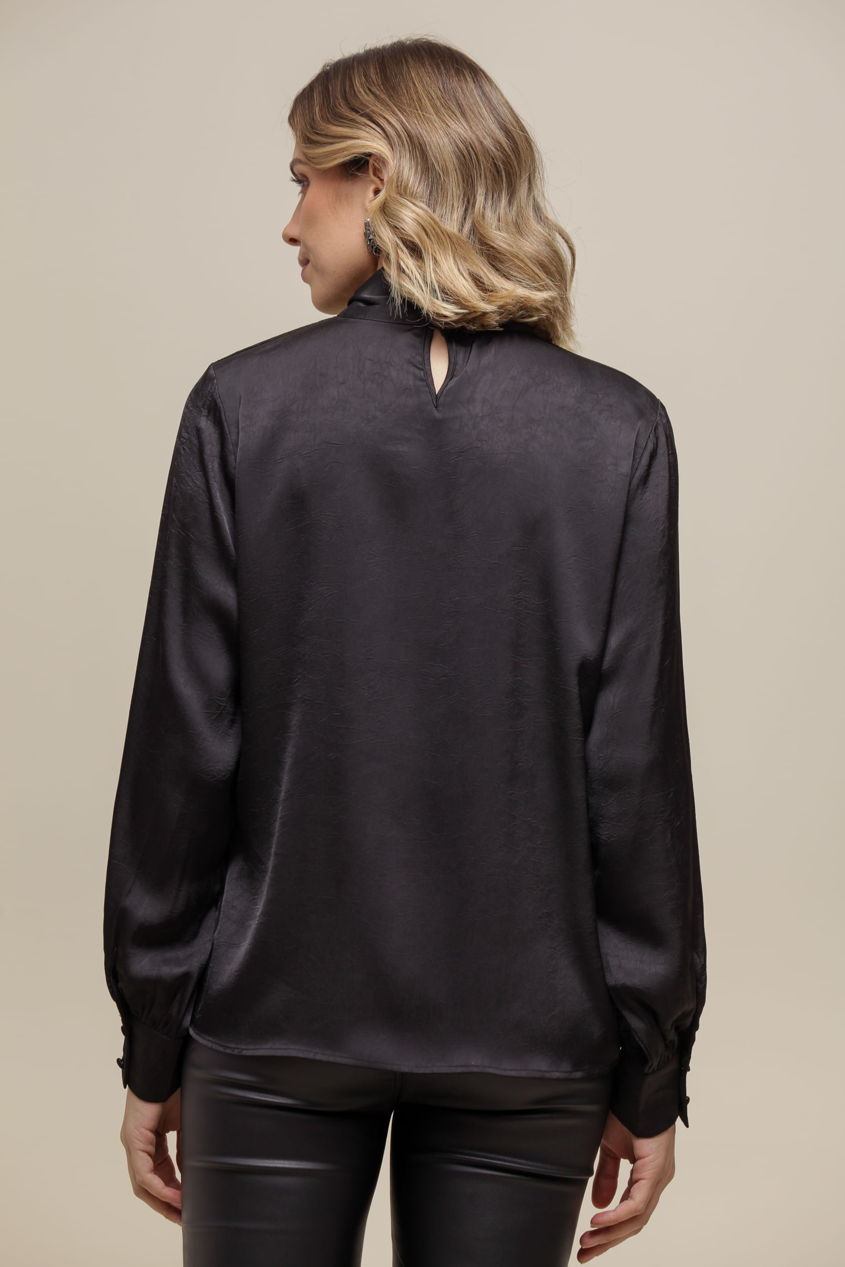 9036604 - Blusa Manga Longa Detalhe PRETO 9036604 - Blusa Manga Longa Detalhe PRETO