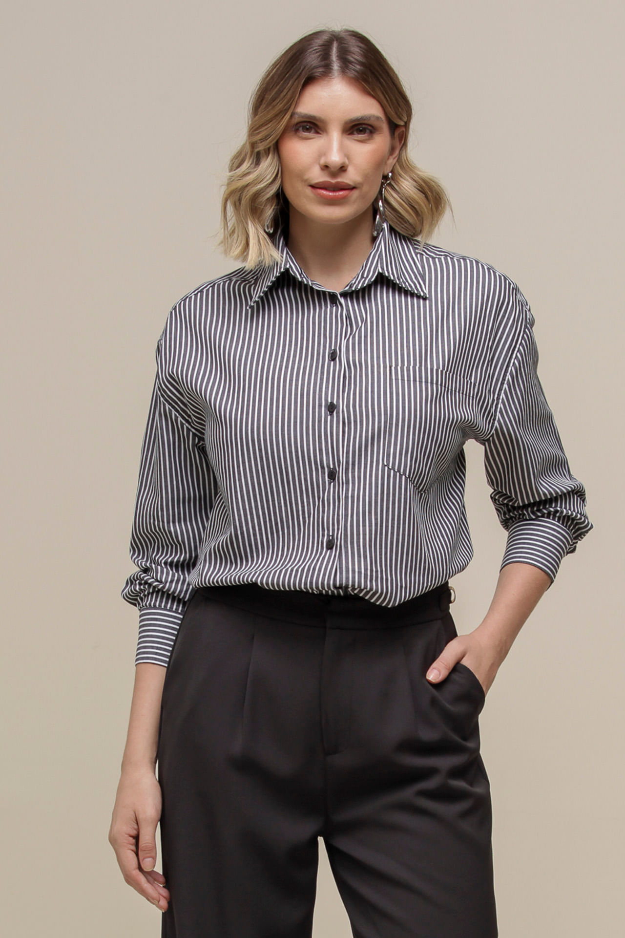 9036606 - Camisa Listras Botões PRETO