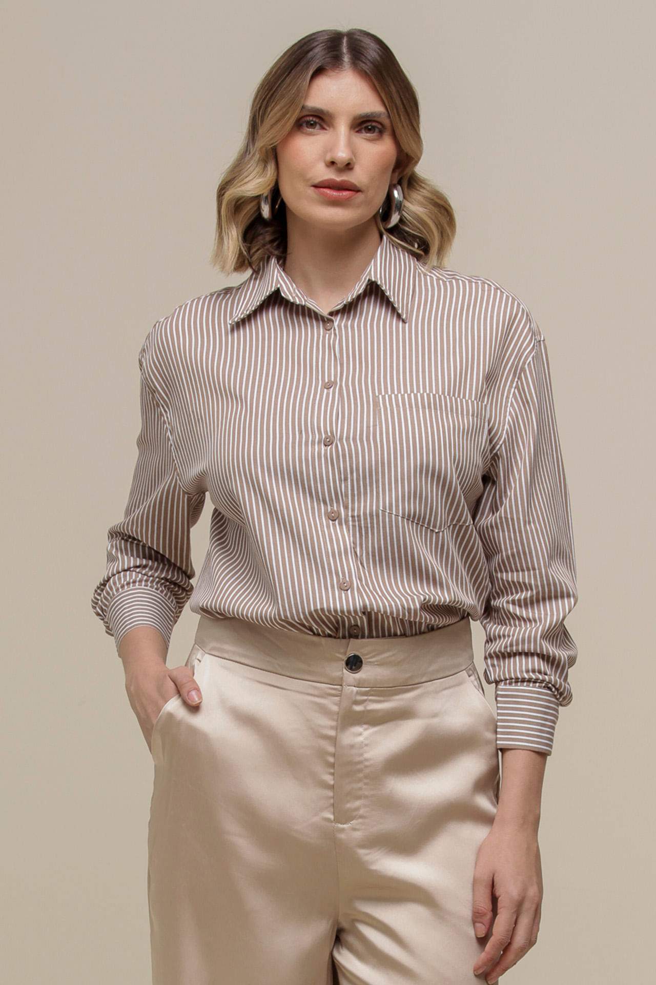 9036606 - Camisa Listras Botões BEGE