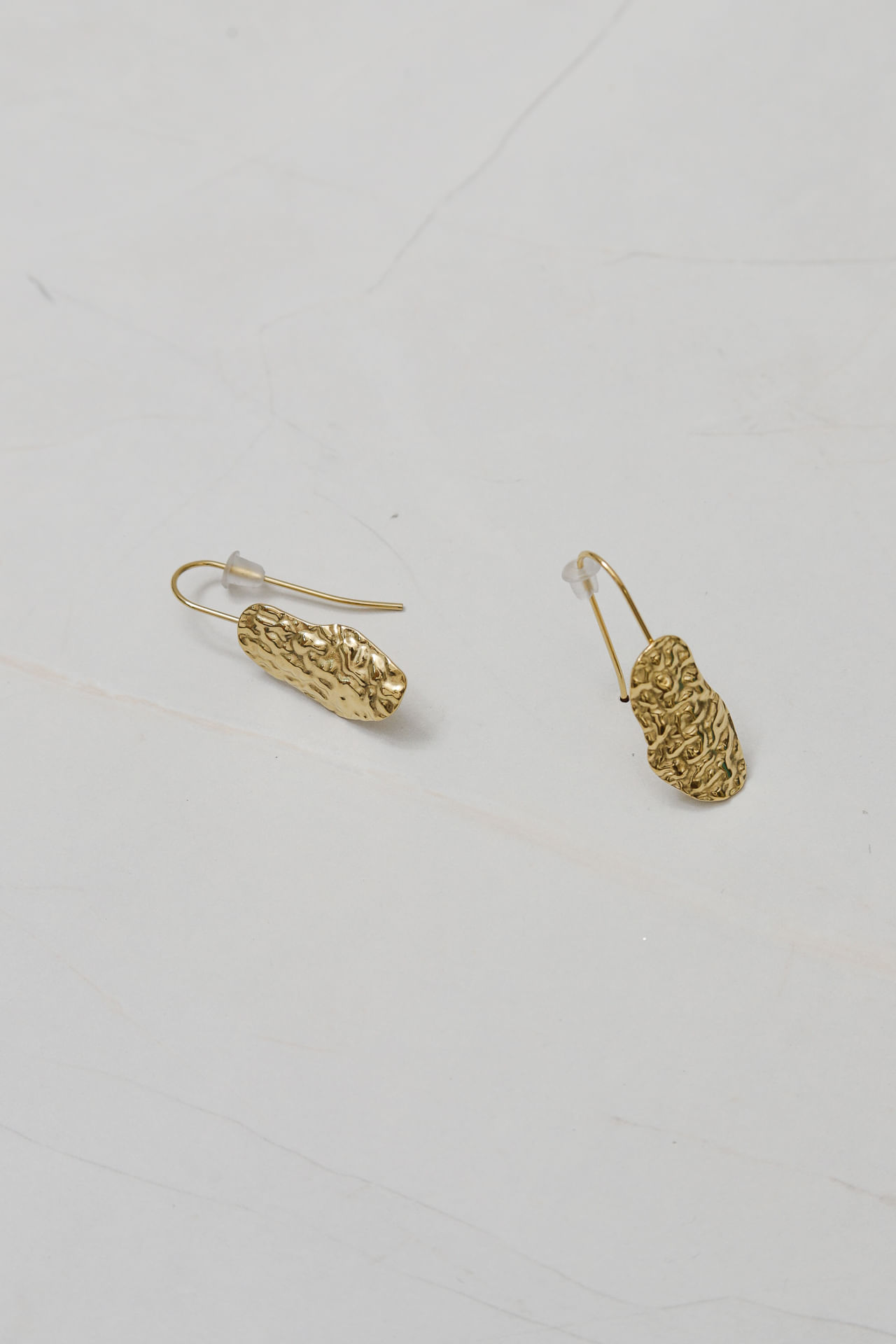 9036654 - Brinco Texturizado Anzol DOURADO 9036654 - Brinco Texturizado Anzol DOURADO