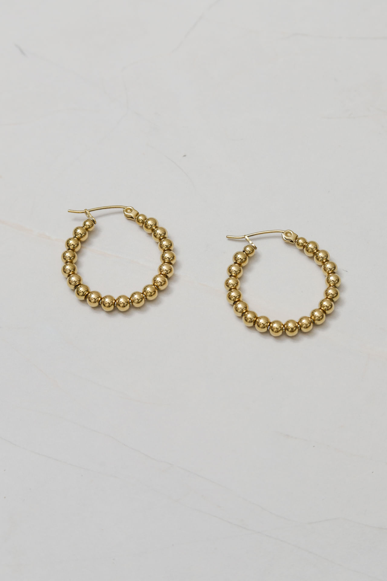 9036659 - Brinco Argolas Bolinhas  DOURADO
