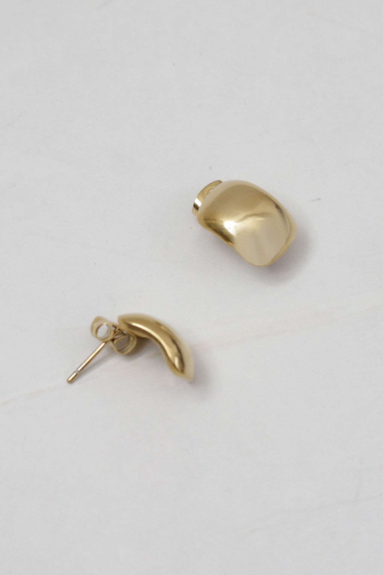 9036672 - Brinco Meia Gota DOURADO 9036672 - Brinco Meia Gota DOURADO