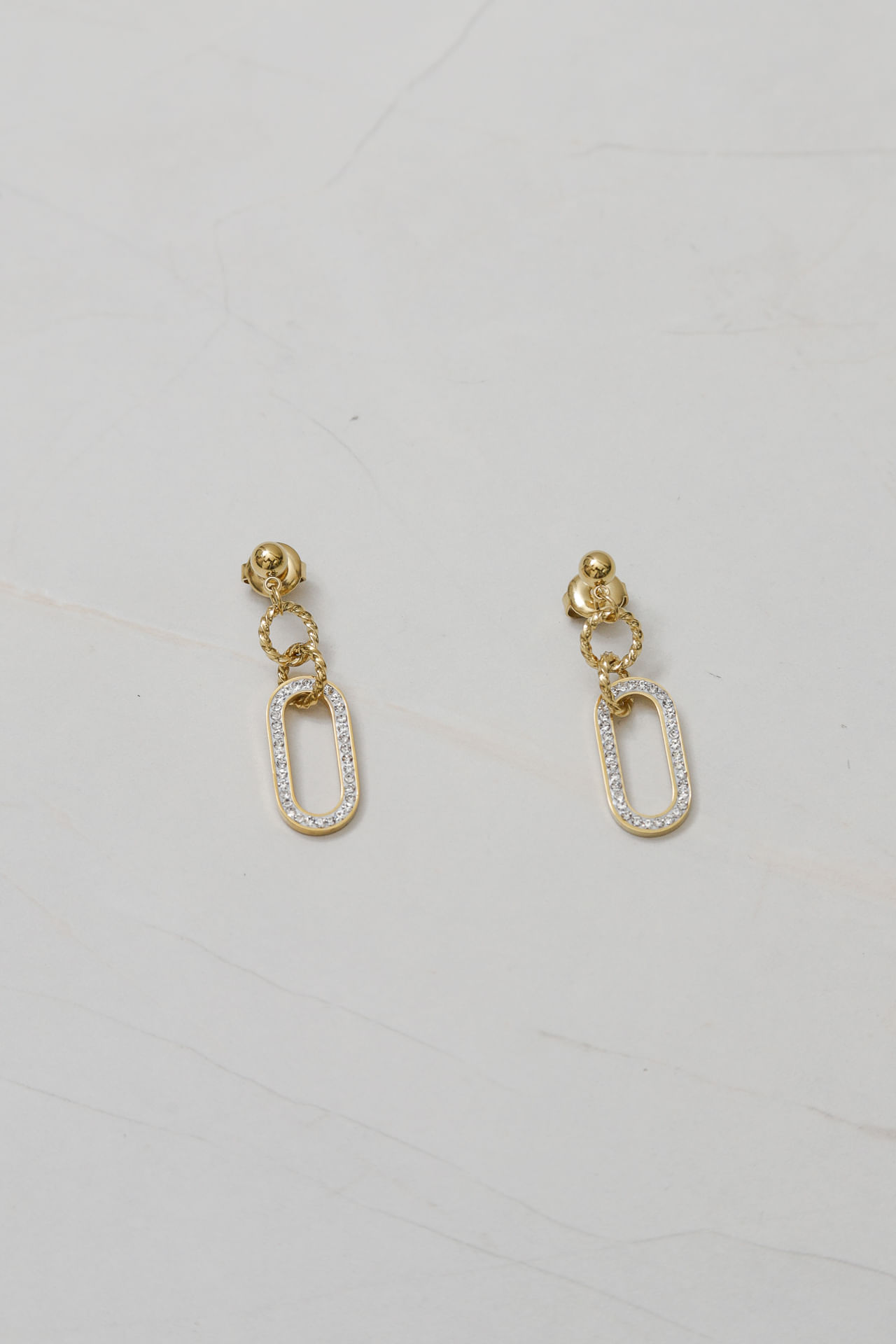 9036675 - Brinco Elos Strass  DOURADO