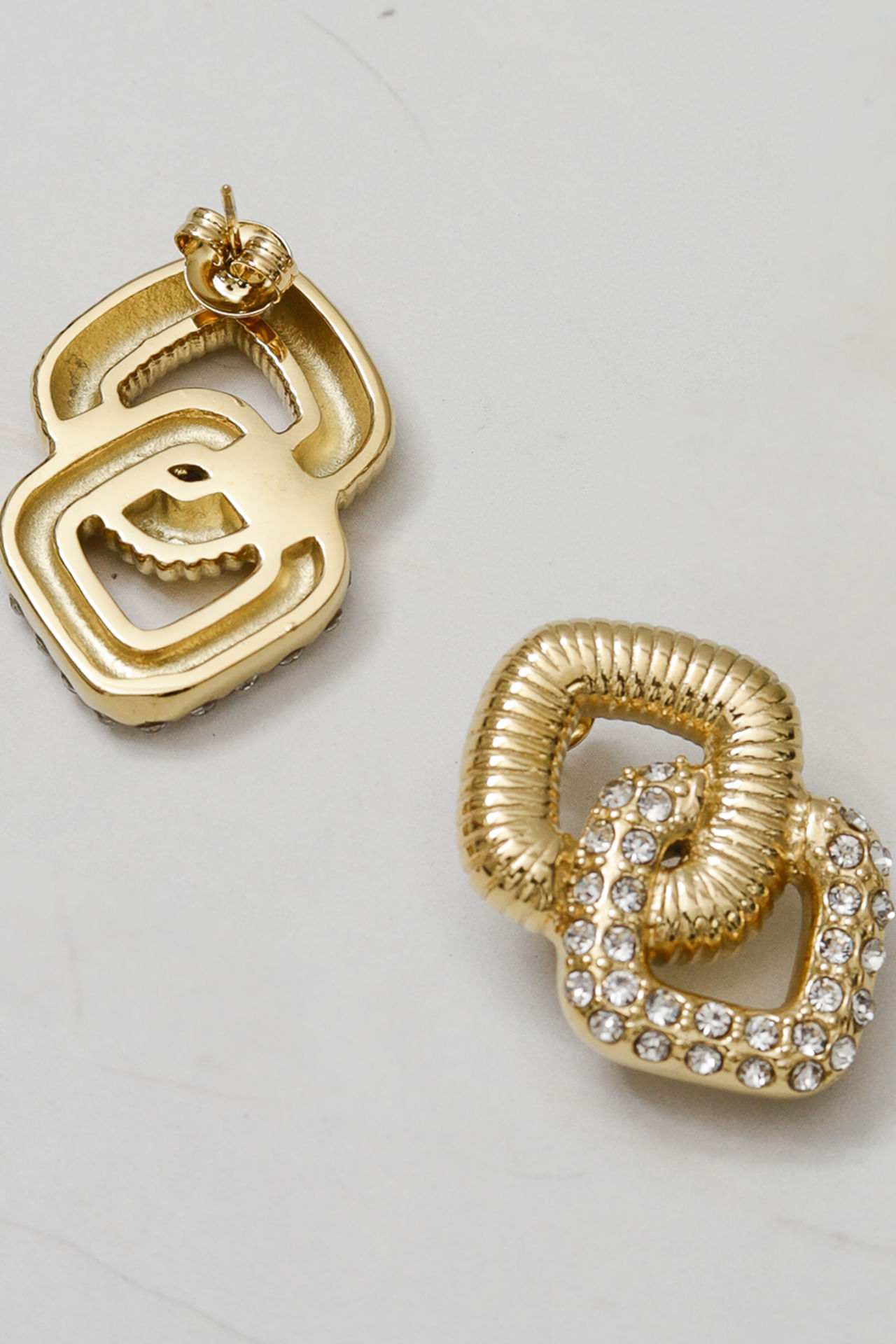 9036684 - Brinco Duplo Elo Pedras DOURADO 9036684 - Brinco Duplo Elo Pedras DOURADO