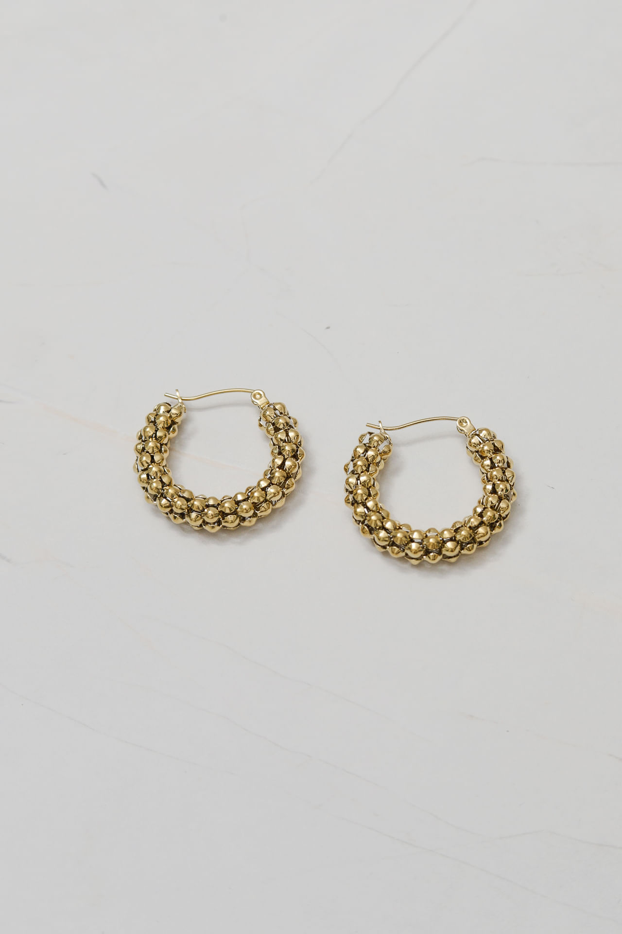 9036697 - Brinco Argola Bolinhas  DOURADO
