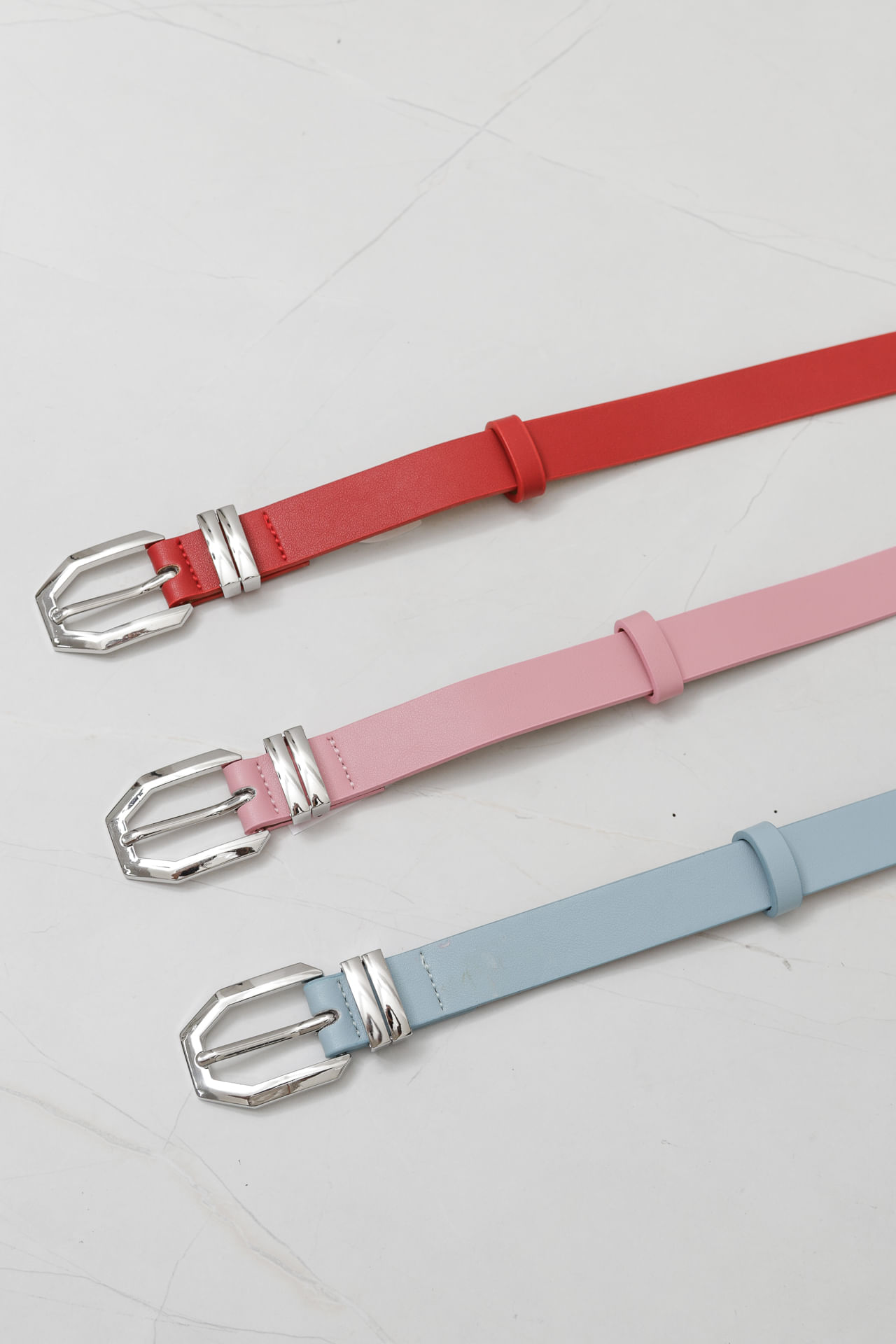 Cinto Fino Fivela Triangular ROSA Cinto Fino Fivela Triangular ROSA