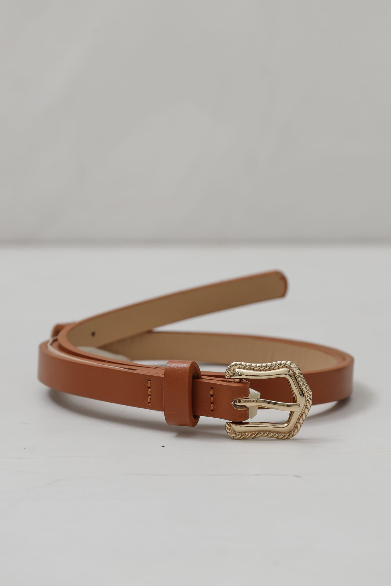 Cinto Fivela Pentagonal Detalhada  CARAMELO