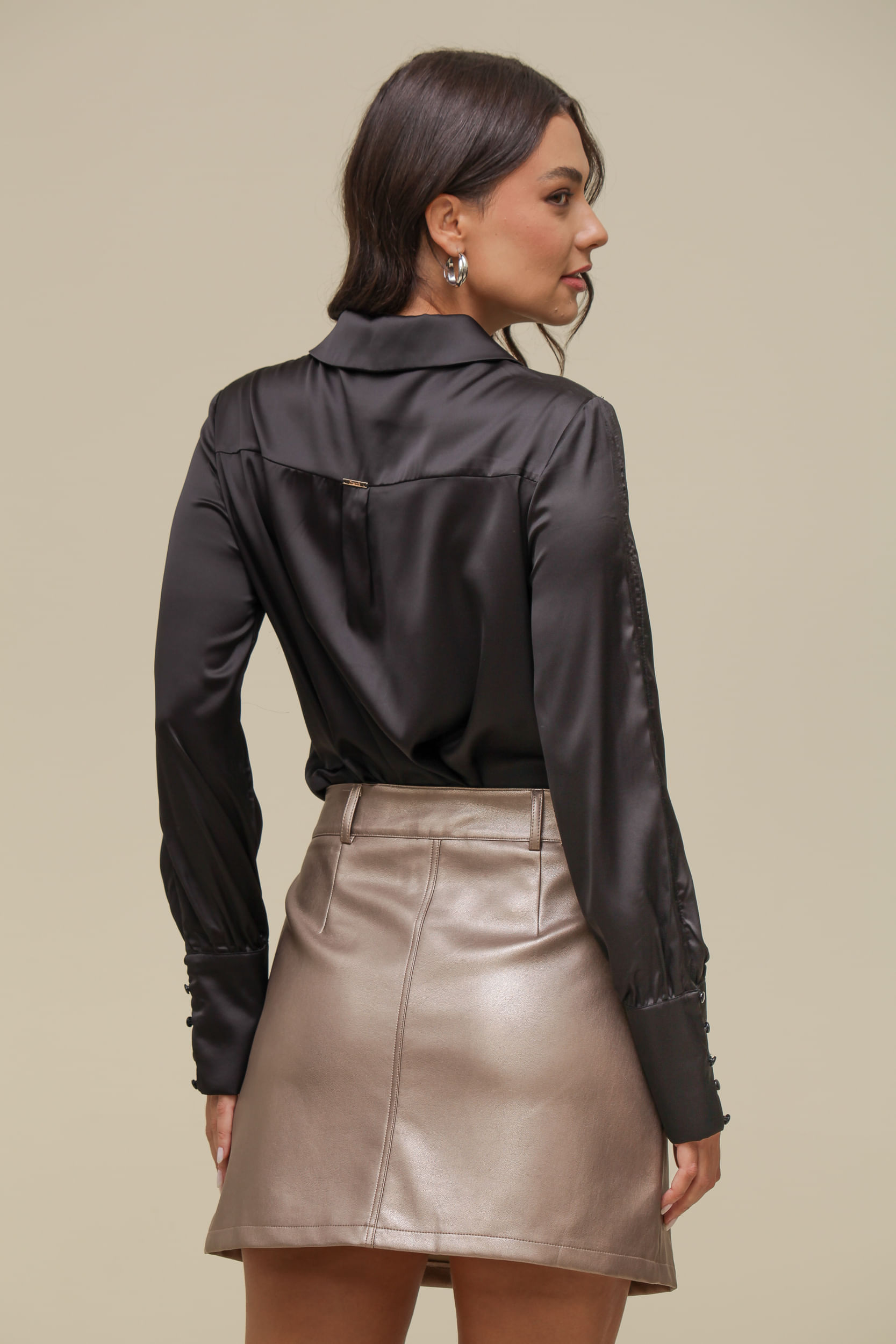 9036567 - Camisa Social Acetinada com Botões PRETO 9036567 - Camisa Social Acetinada com Botões PRETO