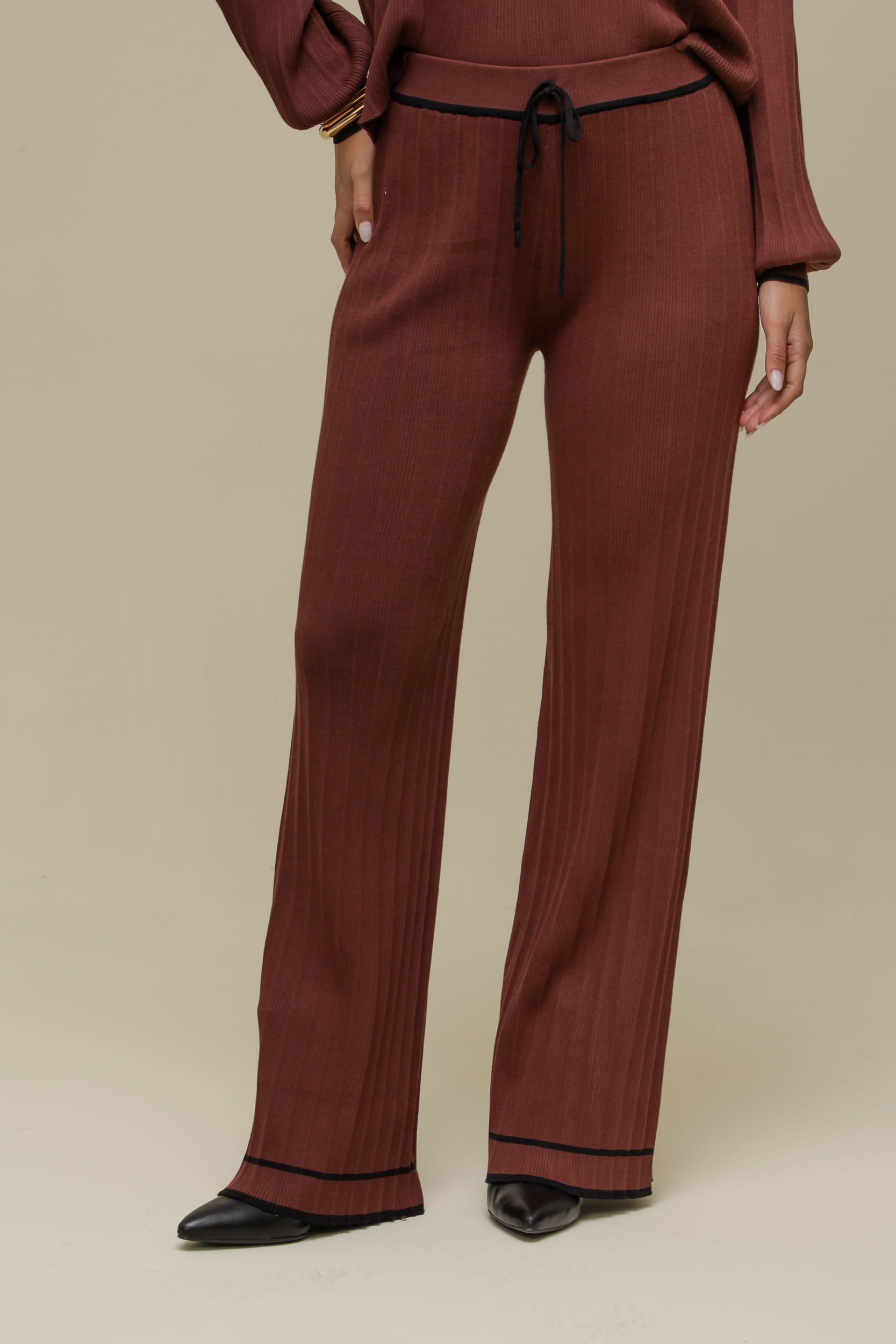 9036480 - Calça Tricô Reta MARROM 9036480 - Calça Tricô Reta MARROM