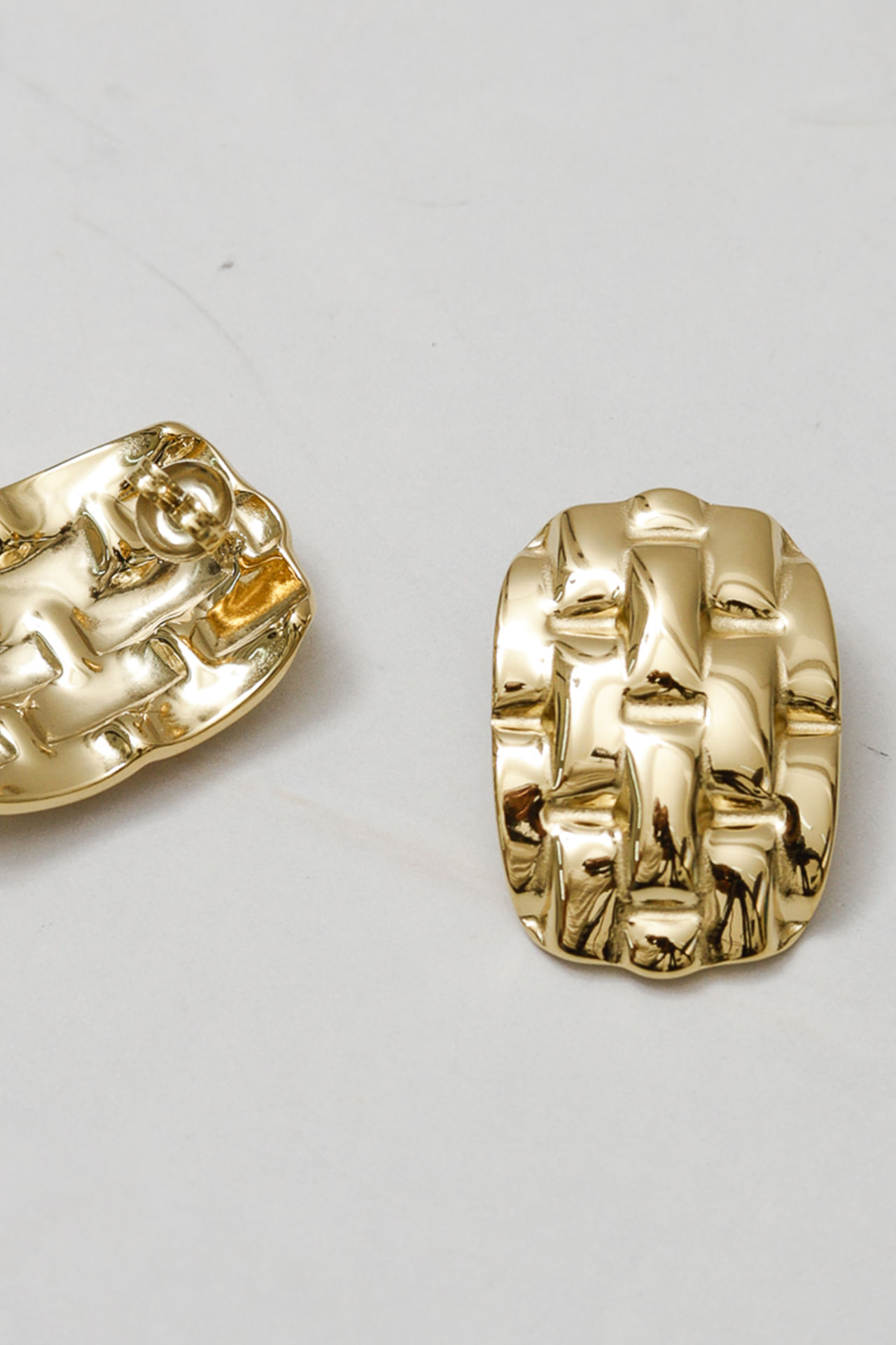 9036645 - Brinco Meia Argola Detalhe DOURADO 9036645 - Brinco Meia Argola Detalhe DOURADO