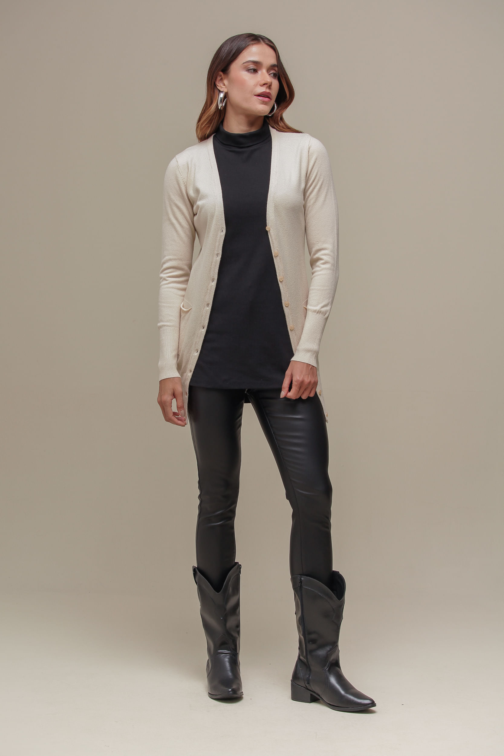 9034925 - Cardigan Tricô Alongado AREIA 9034925 - Cardigan Tricô Alongado AREIA