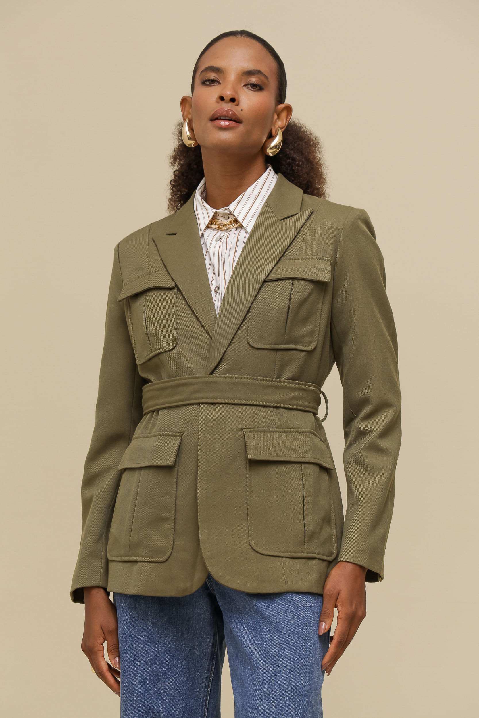 9035092 - Casaco Transpassado com Bolsos       VERDE MILITAR