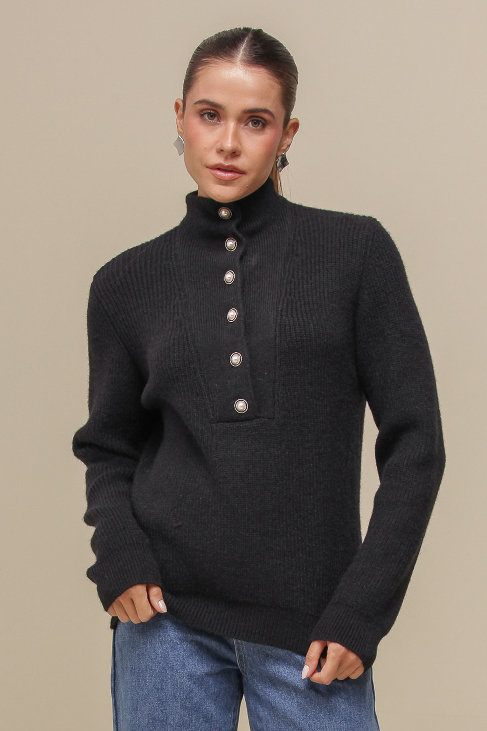 9036745 - Blusa Tricô Gola Alta Botões  PRETO