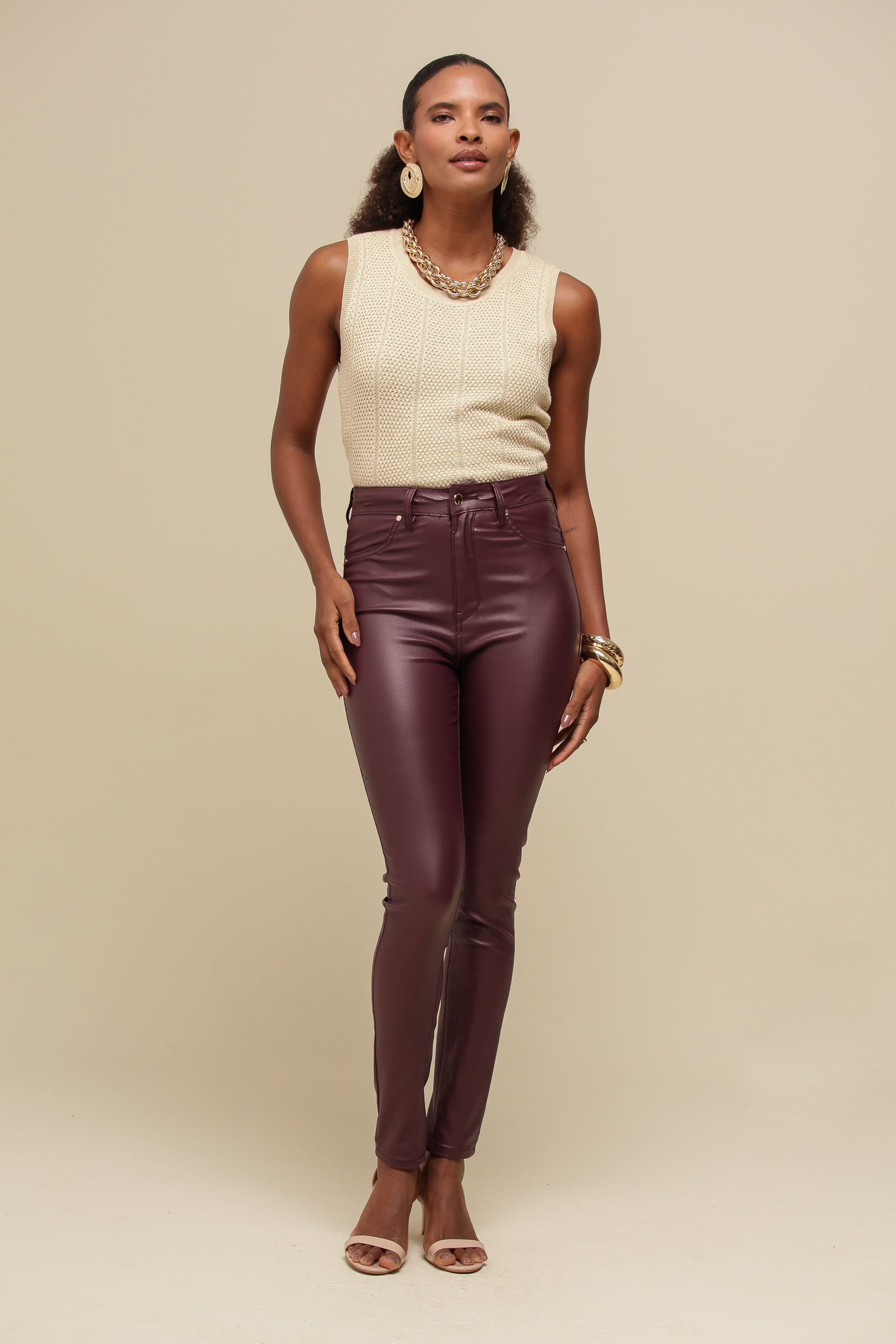 9036762 - Calça Resinada Skinny VINHO