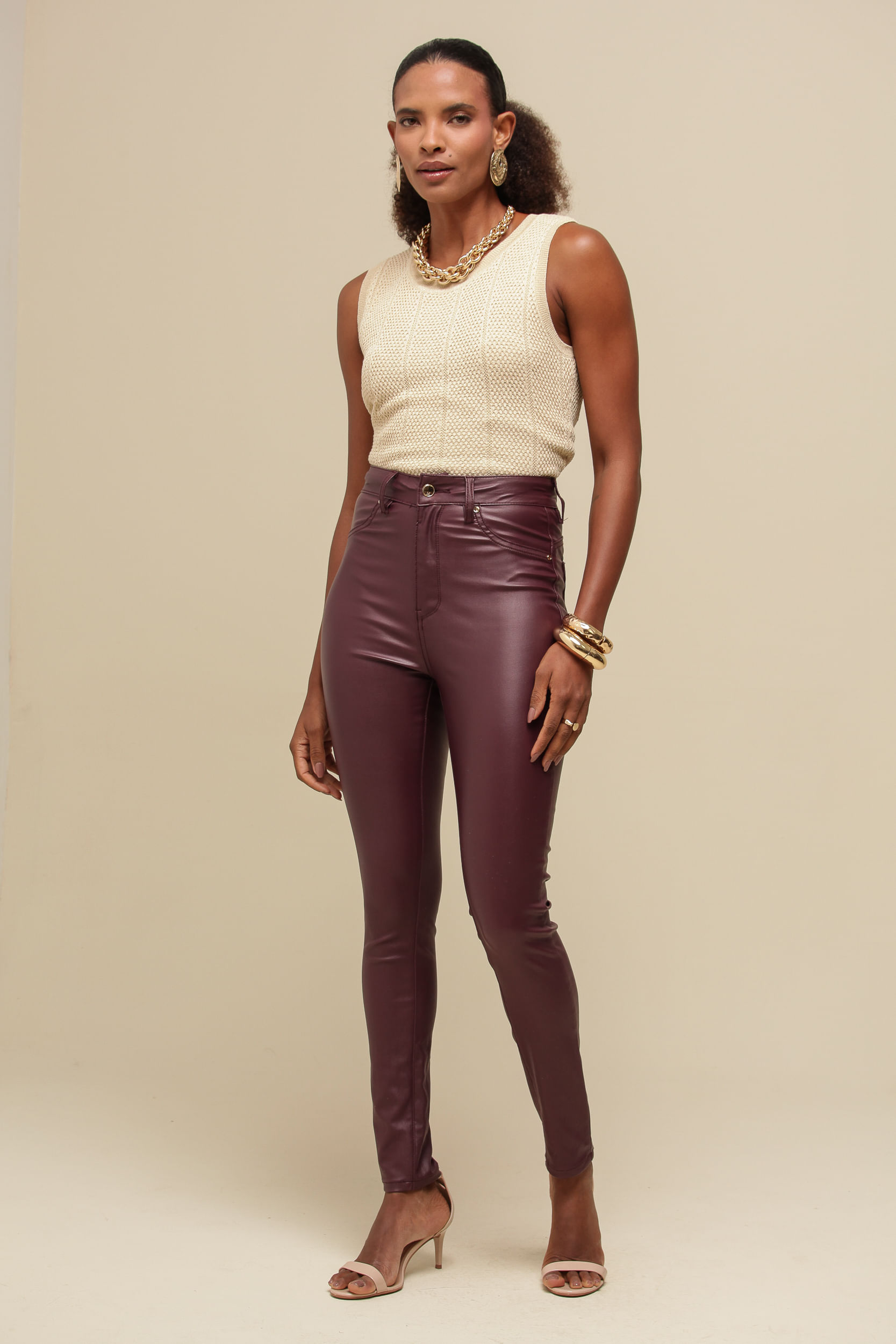 9036762 - Calça Resinada Skinny VINHO