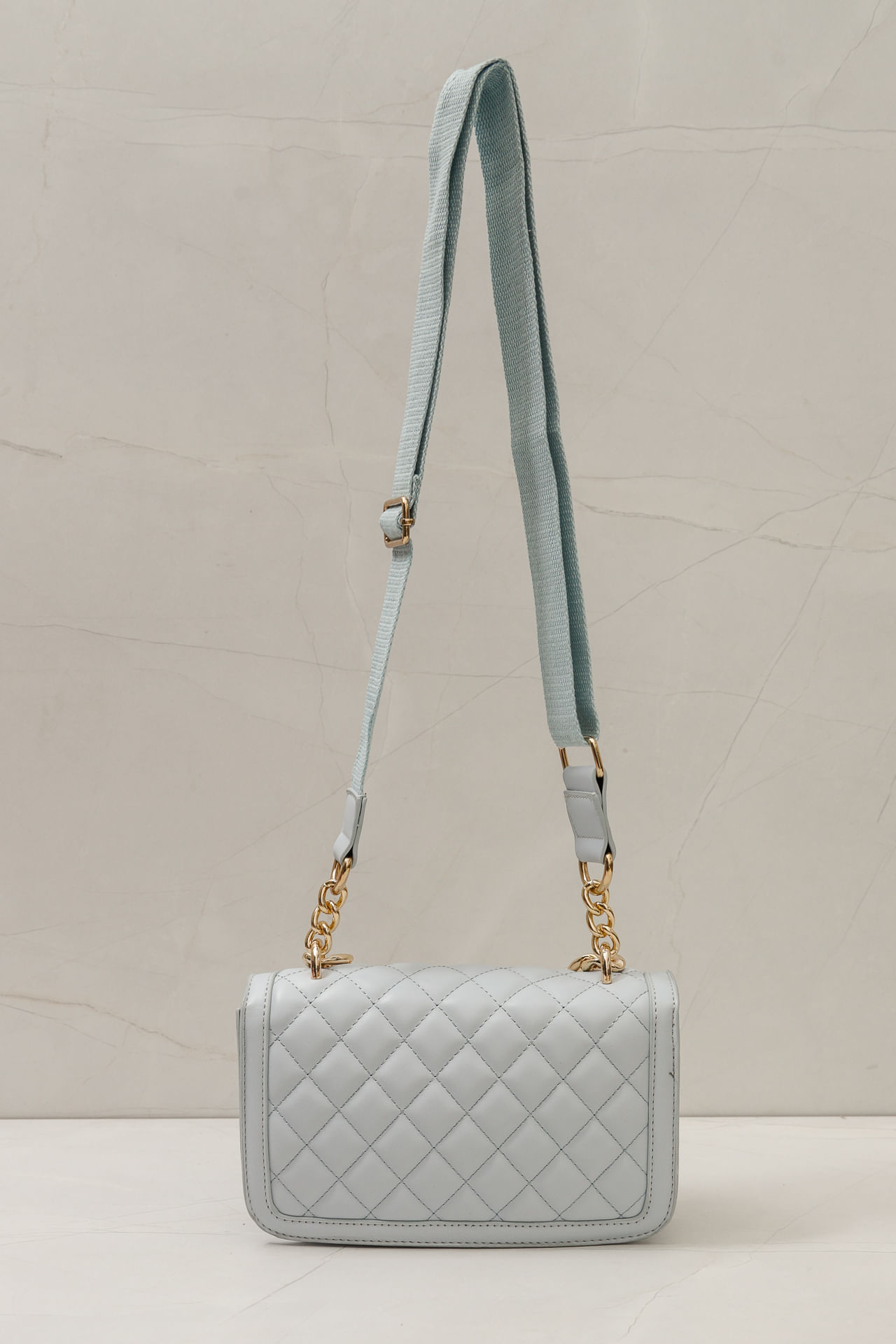 9035973 - Bolsa Clássica Flap Correntes Elos AZUL 9035973 - Bolsa Clássica Flap Correntes Elos AZUL