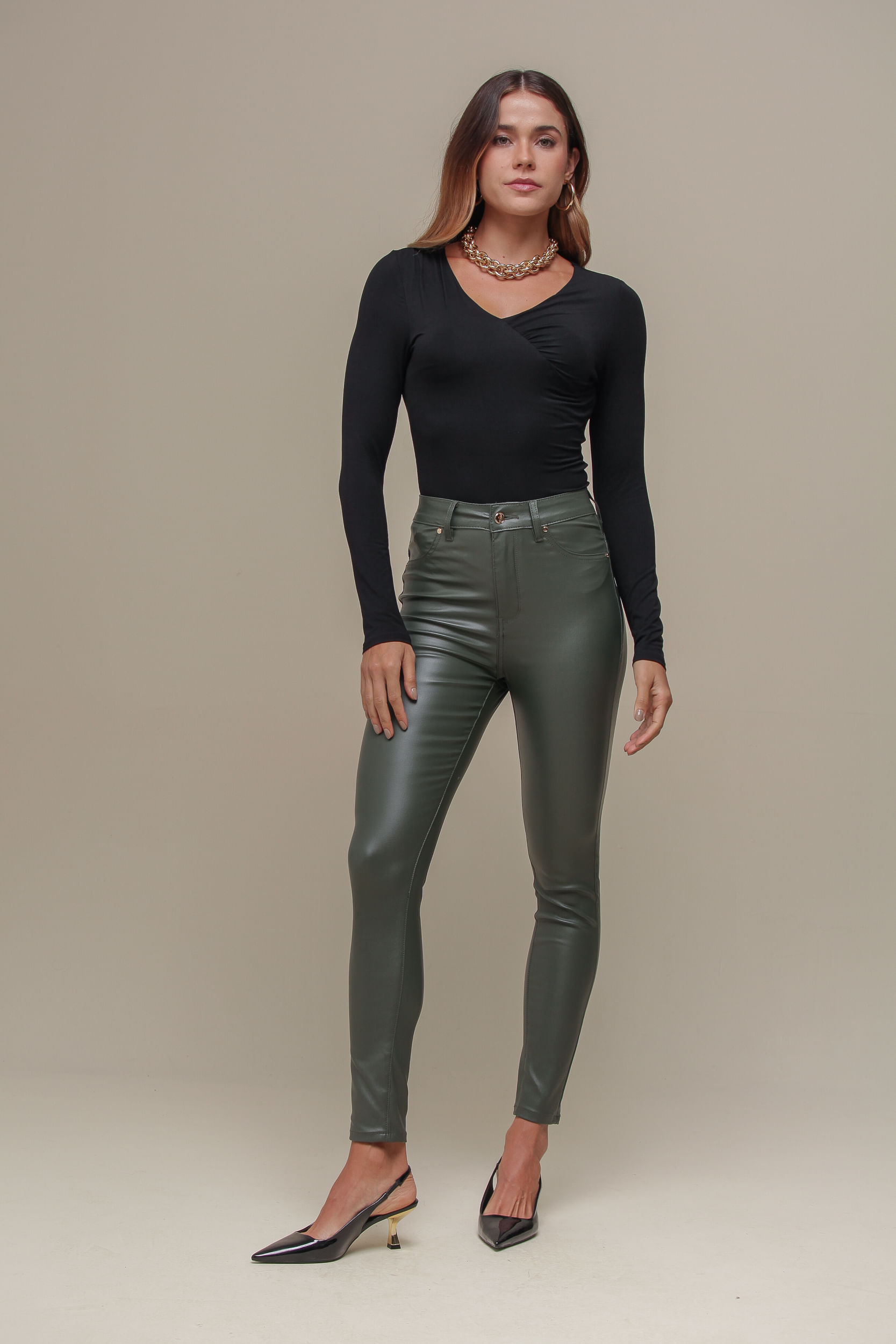 9036785 - Blusa Manga Longa Detalhe Franzido Busto PRETO 9036785 - Blusa Manga Longa Detalhe Franzido Busto PRETO