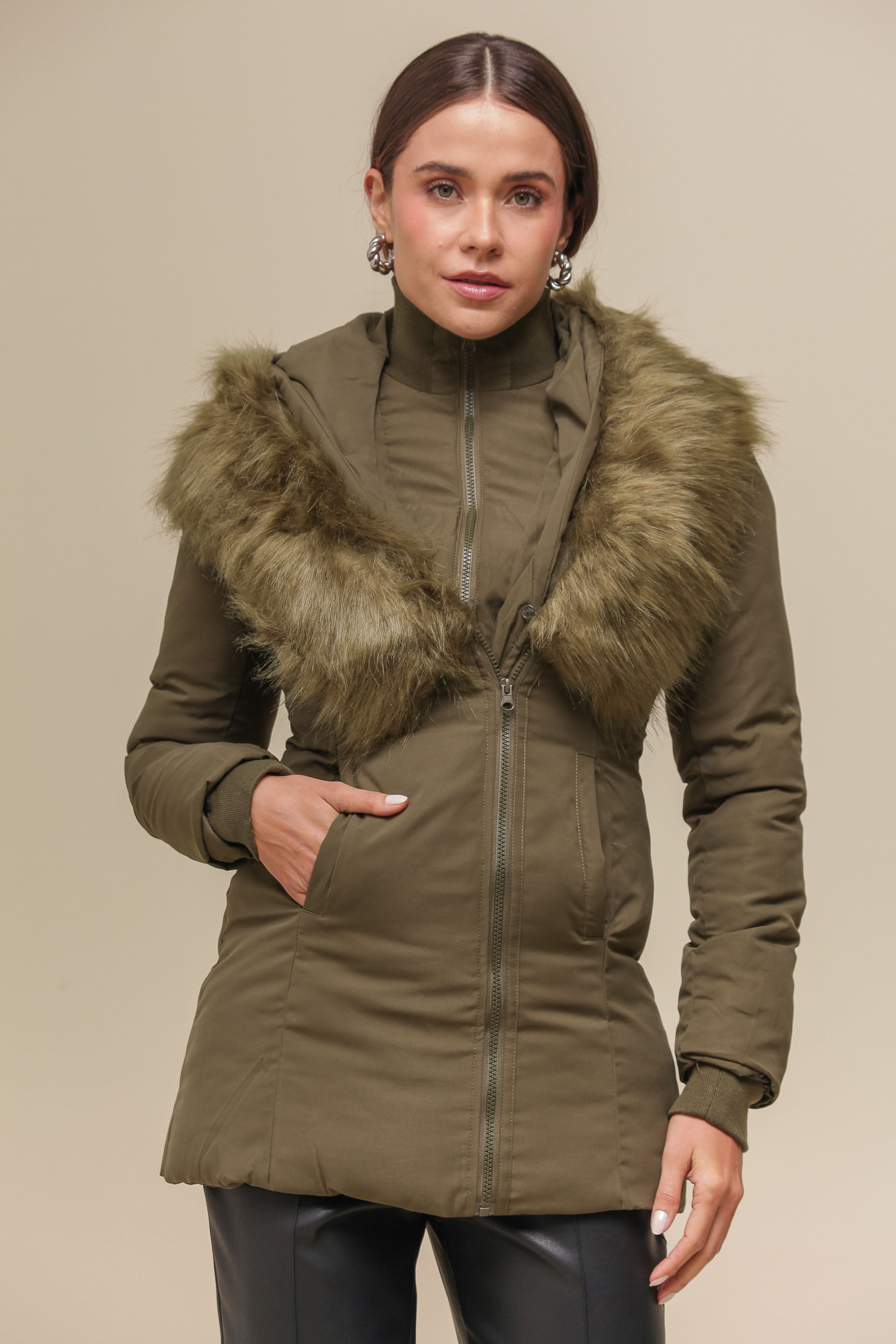 Casaco Puffer Zíper Duplo Com Capuz  VERDE 