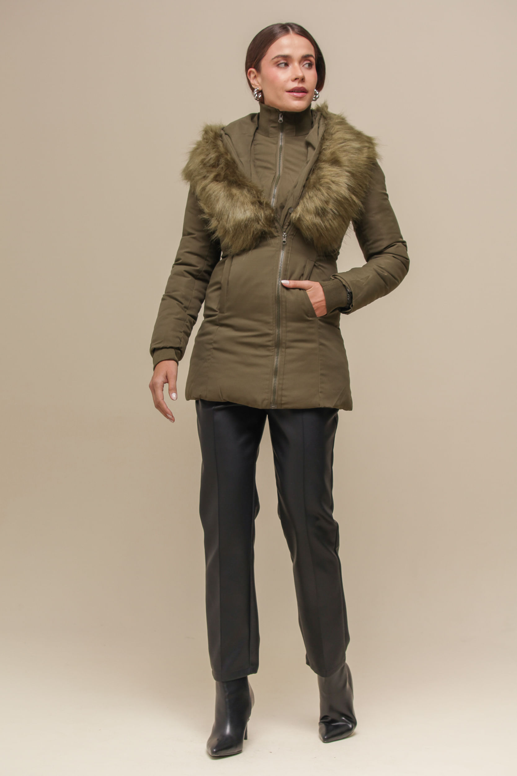 Casaco Puffer Zíper Duplo Com Capuz VERDE Casaco Puffer Zíper Duplo Com Capuz VERDE