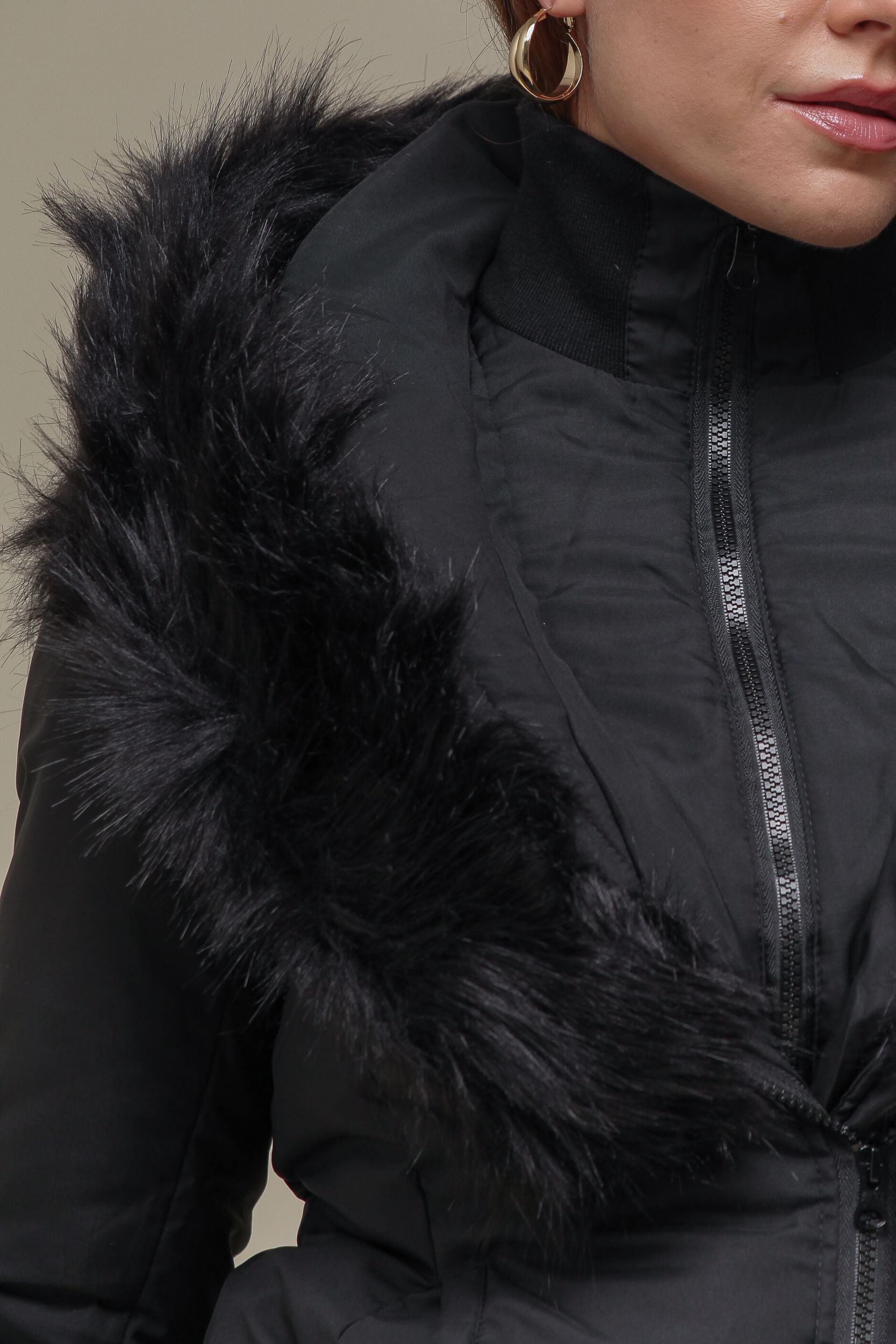 Casaco Puffer Zíper Duplo Com Capuz  PRETO