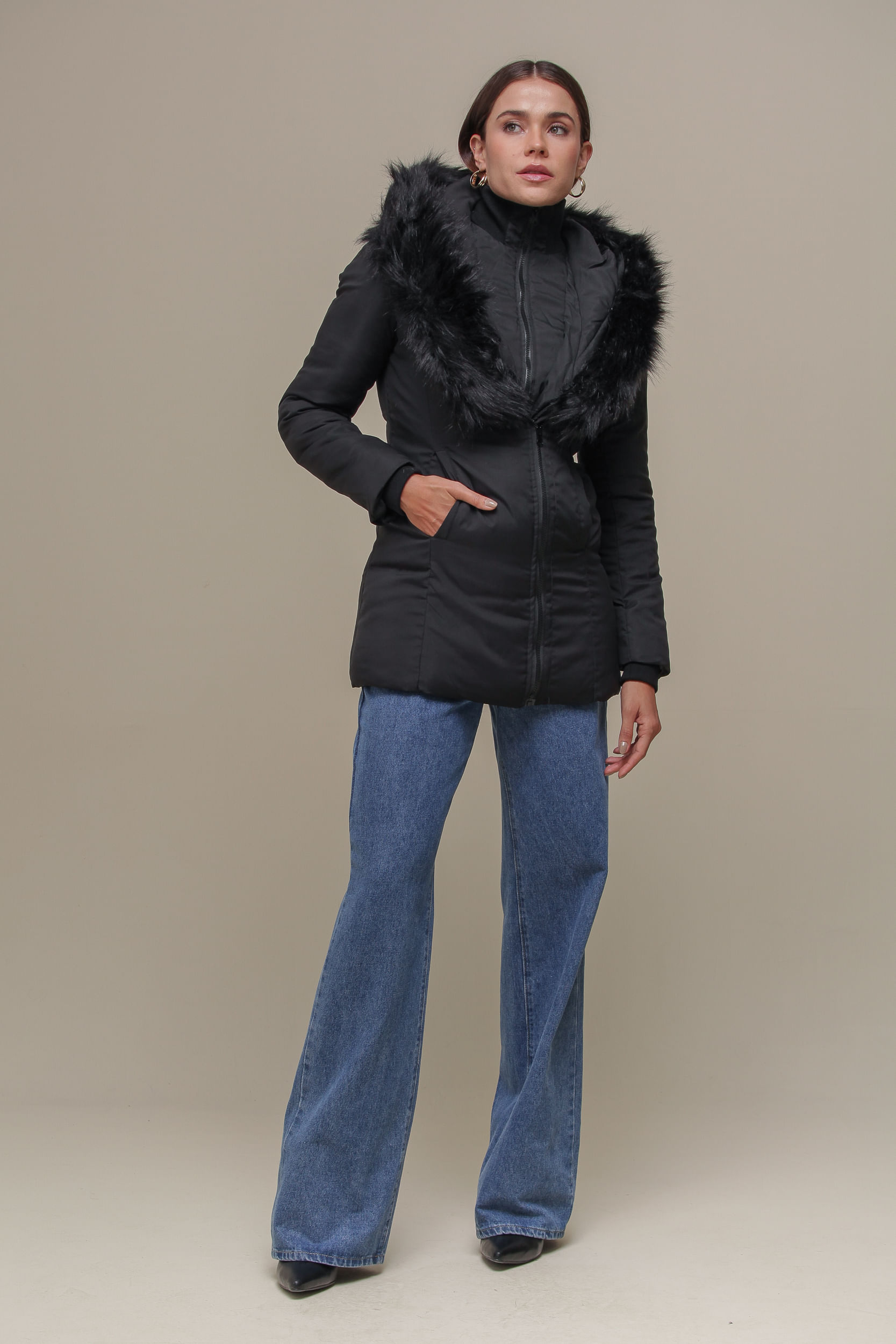 Casaco Puffer Zíper Duplo Com Capuz  PRETO