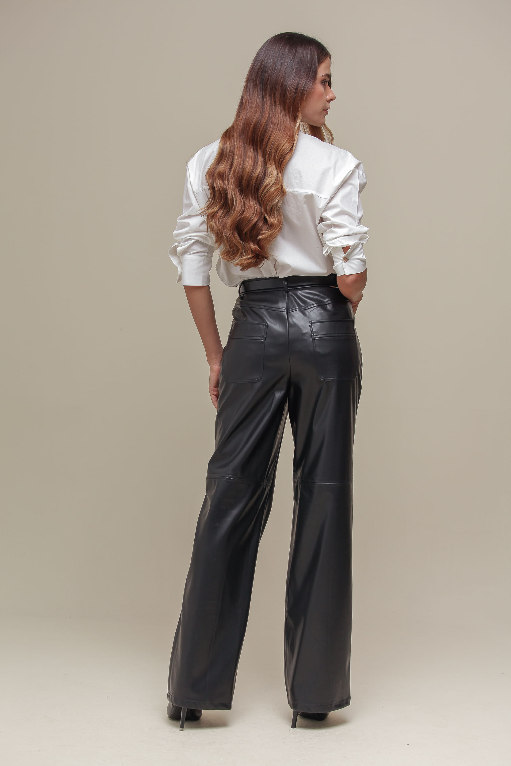9036757 - Calça PU Bolsos Frente PRETO 9036757 - Calça PU Bolsos Frente PRETO