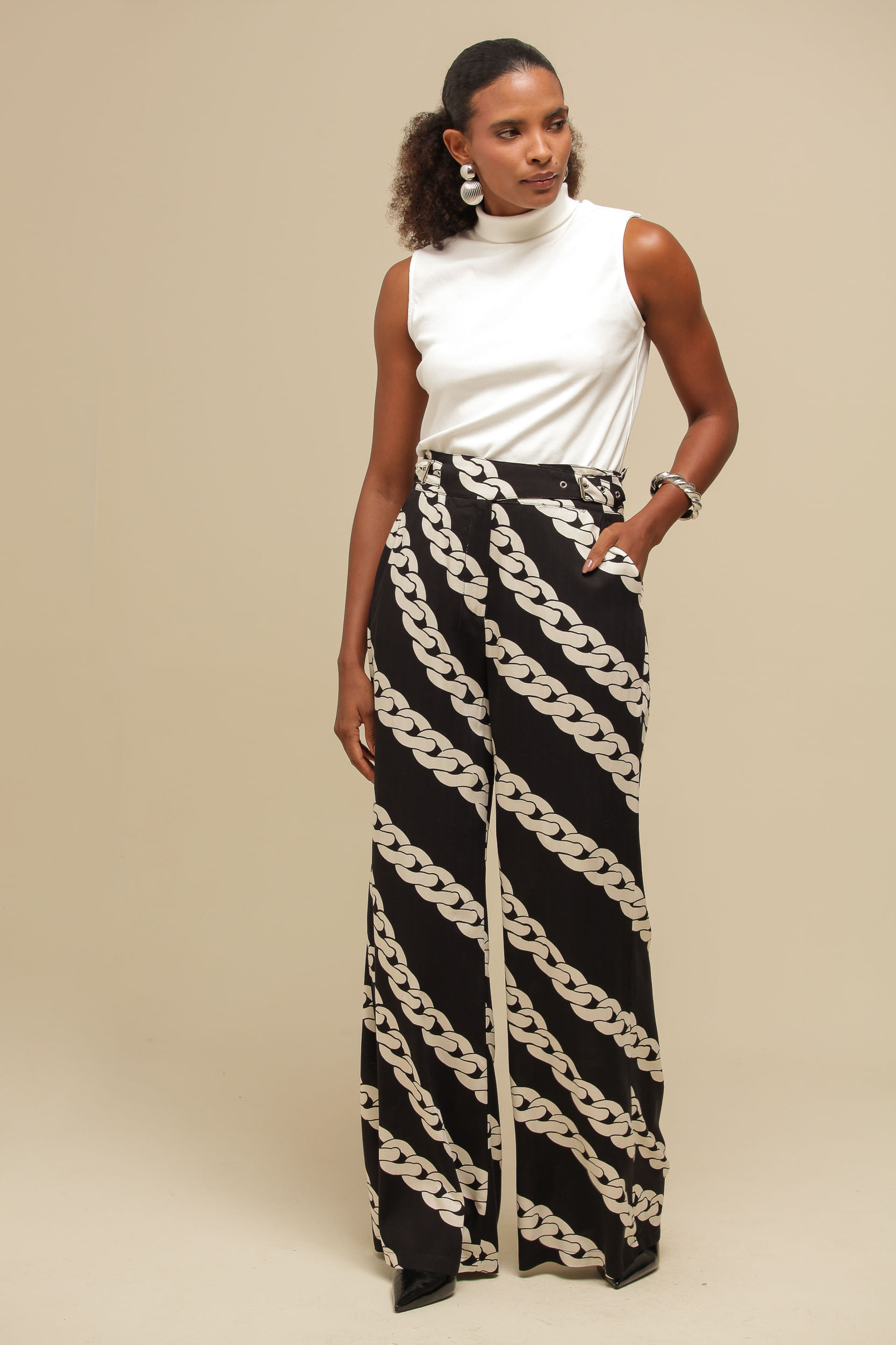 9036815 - Calça Pantalona Estampada  PRETO