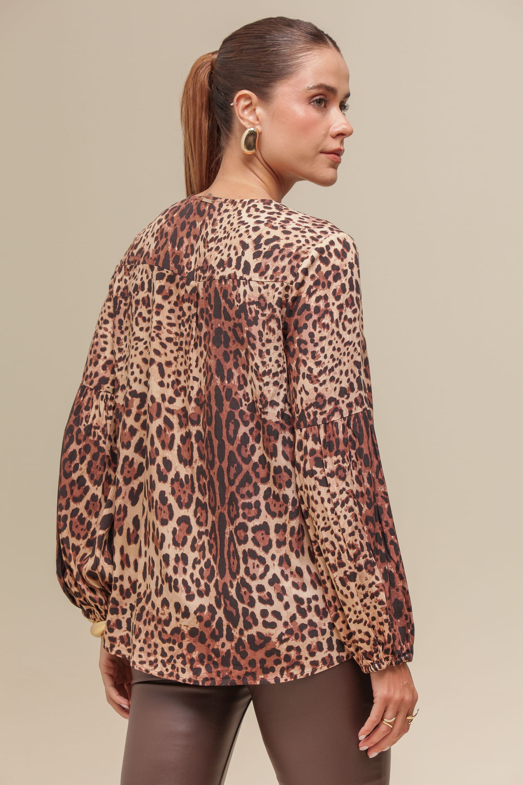 9036459 - Camisa Manga Longa Animal Print  ONÇA