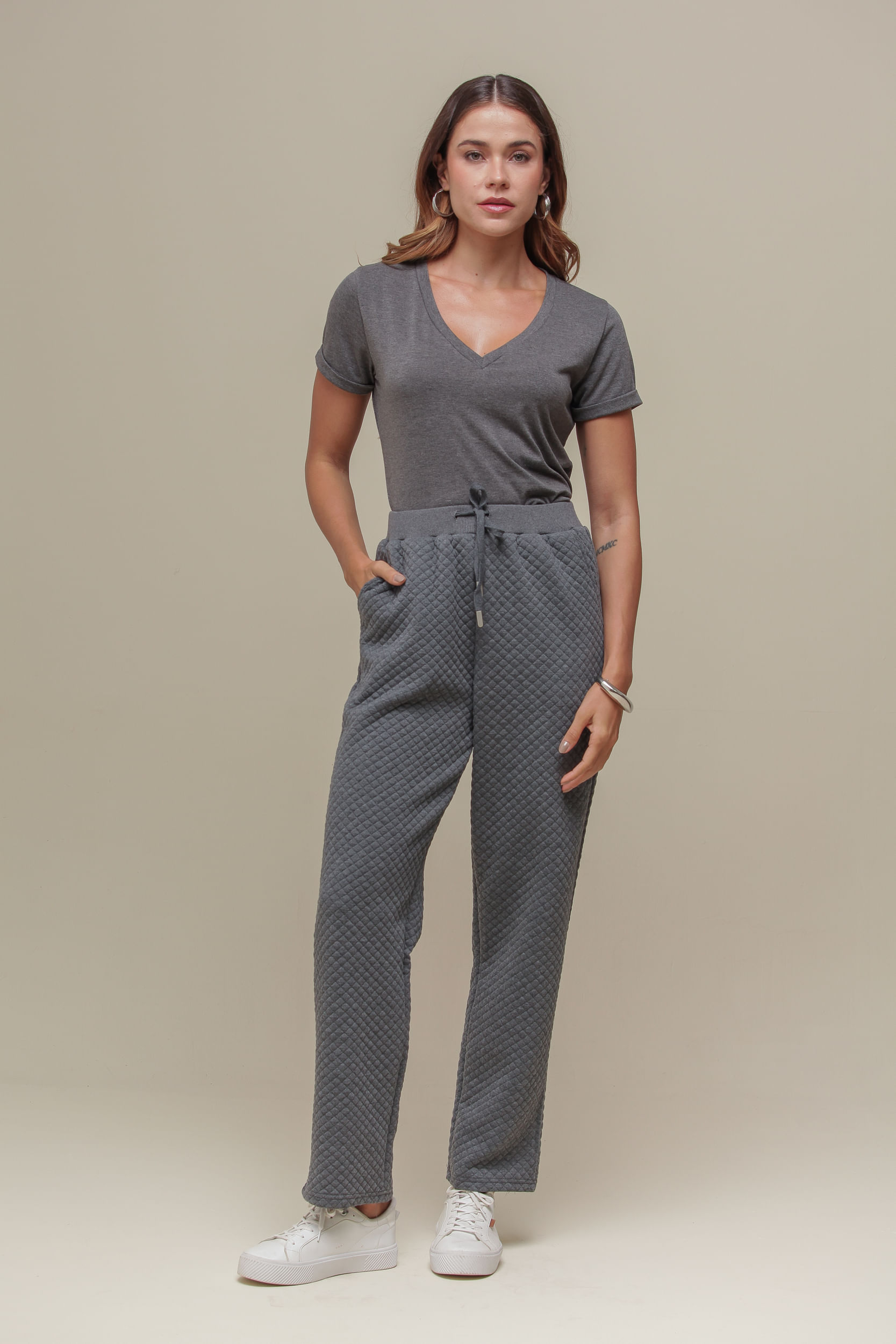 9036782 - Calça Moletom em Matelassê  MESCLA