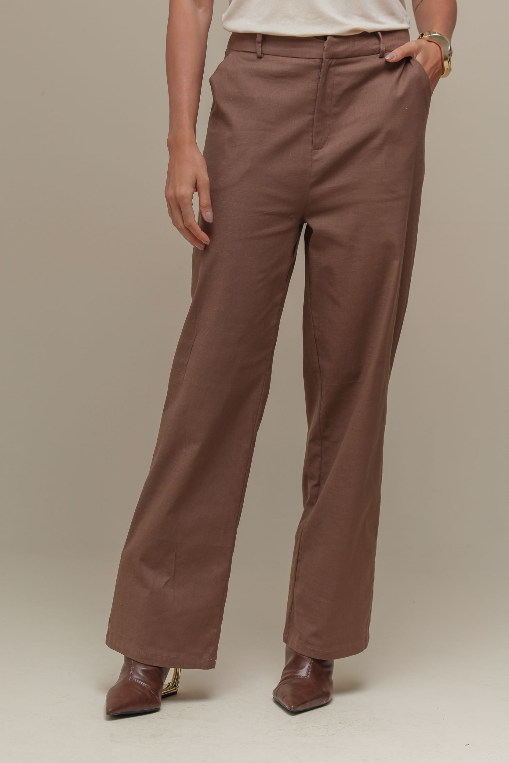 9036799 - Calça Reta Linho MARROM 9036799 - Calça Reta Linho MARROM