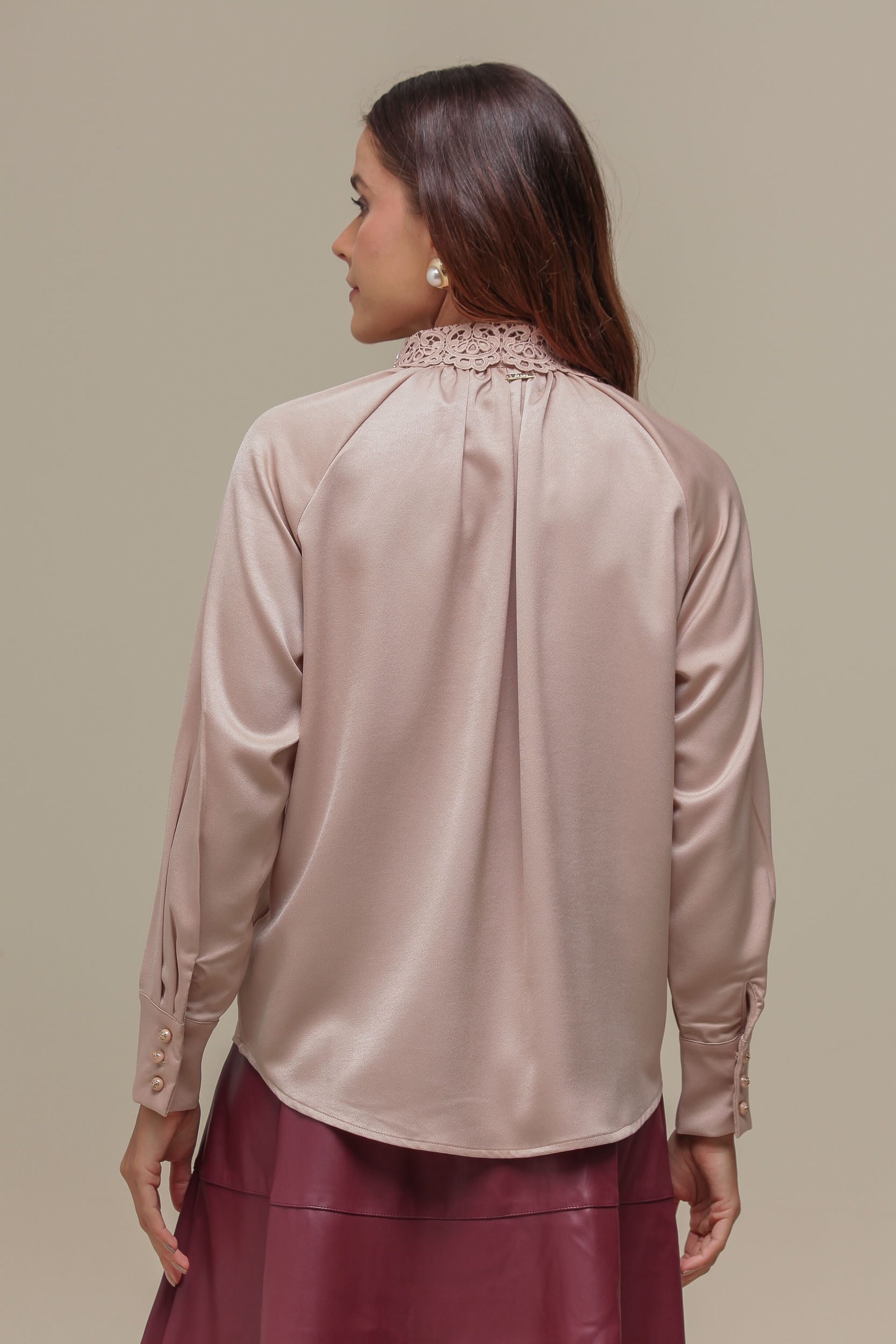 9036566 - Camisa Social Renda na Gola BEGE 9036566 - Camisa Social Renda na Gola BEGE