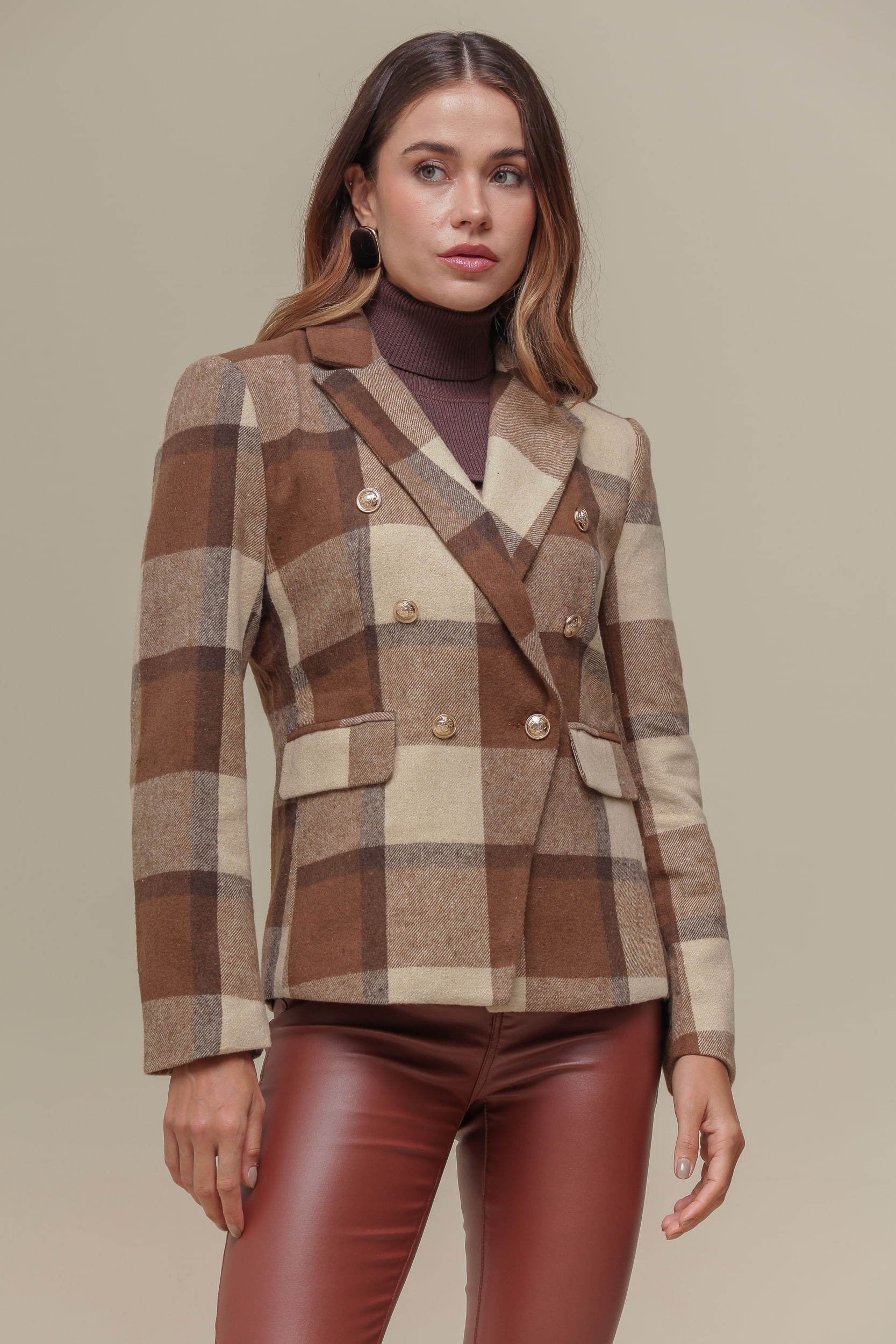9036626 - Blazer Xadrez Alongado  MARROM
