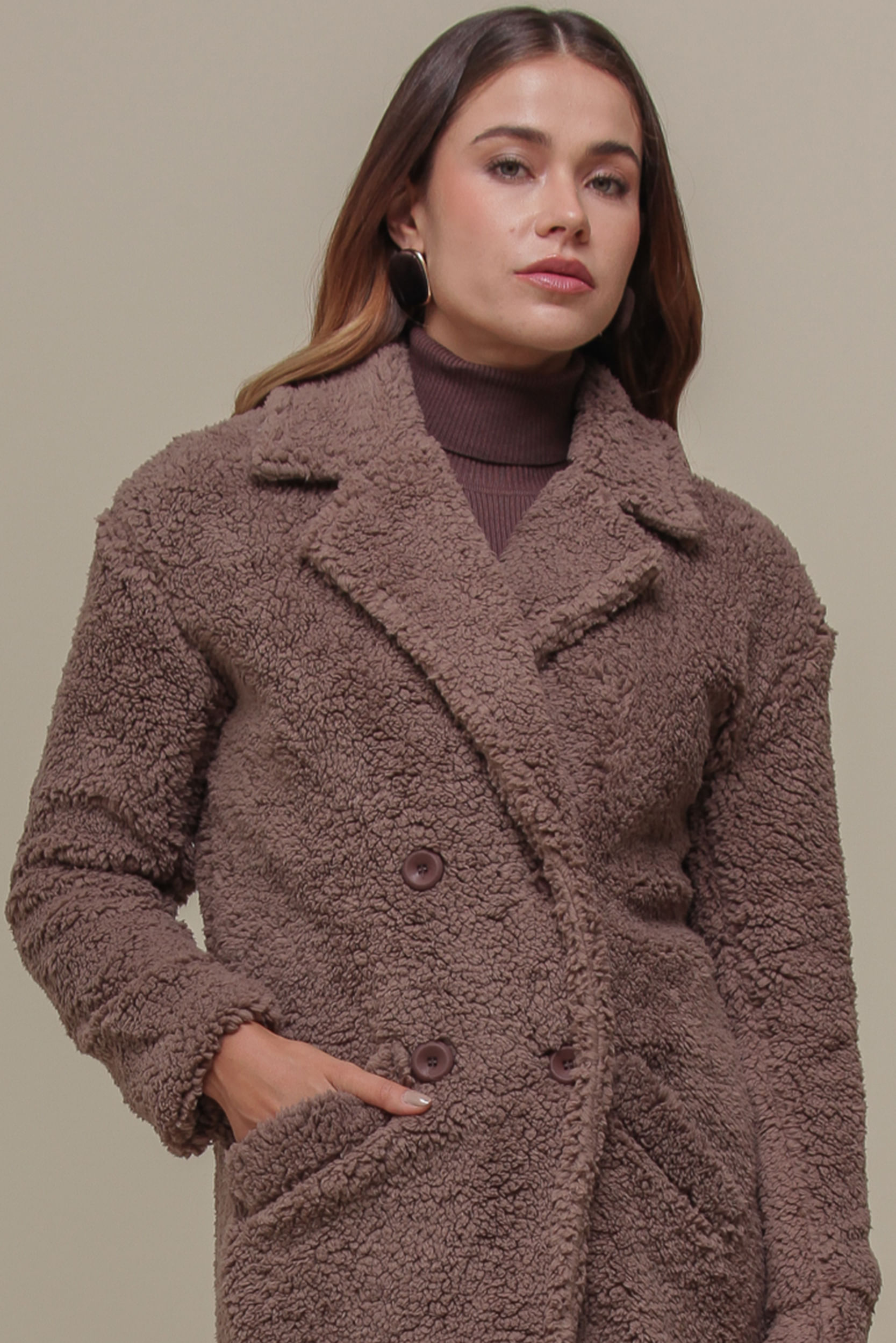 Casaco Sobretudo Teddy Comfy FENDI Casaco Sobretudo Teddy Comfy FENDI