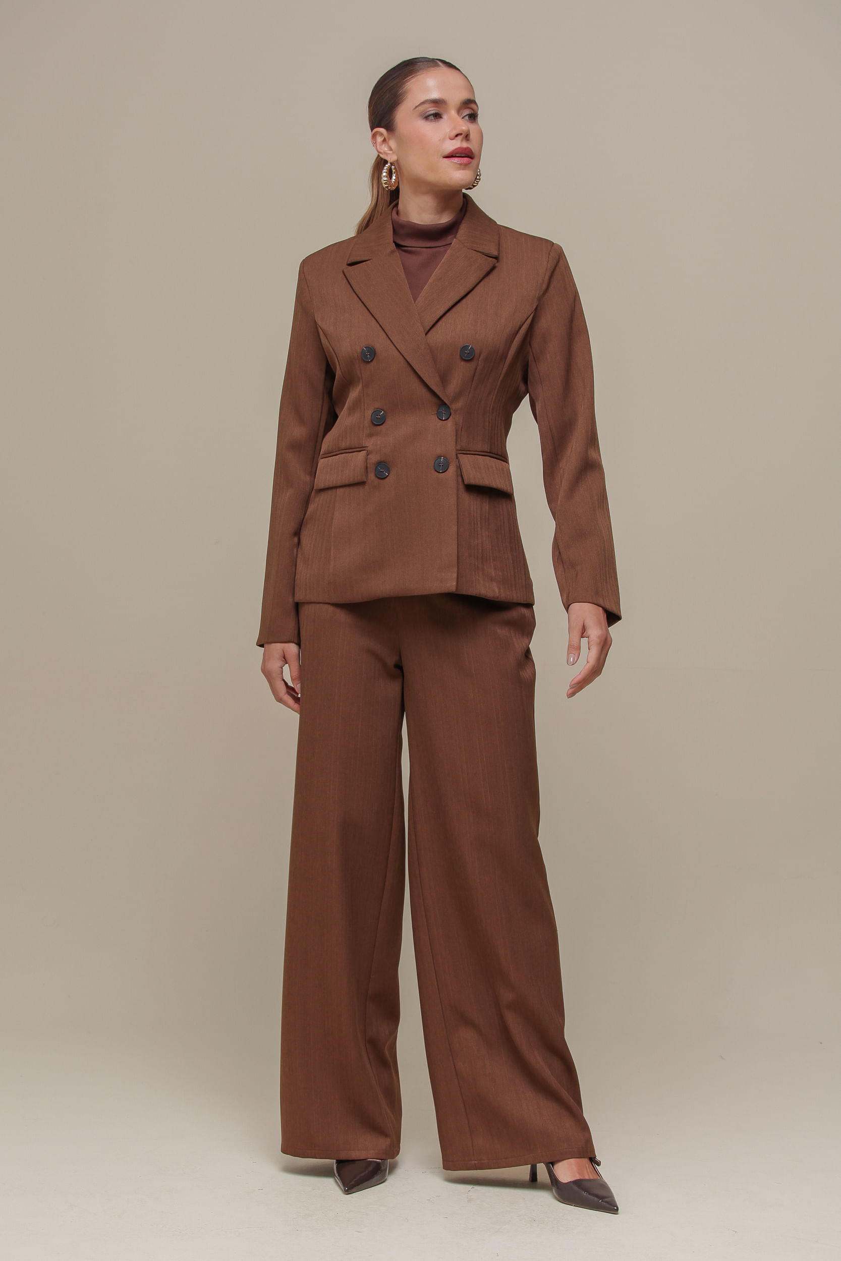 9036794 - Calça Pantalona Alfaiataria MARROM