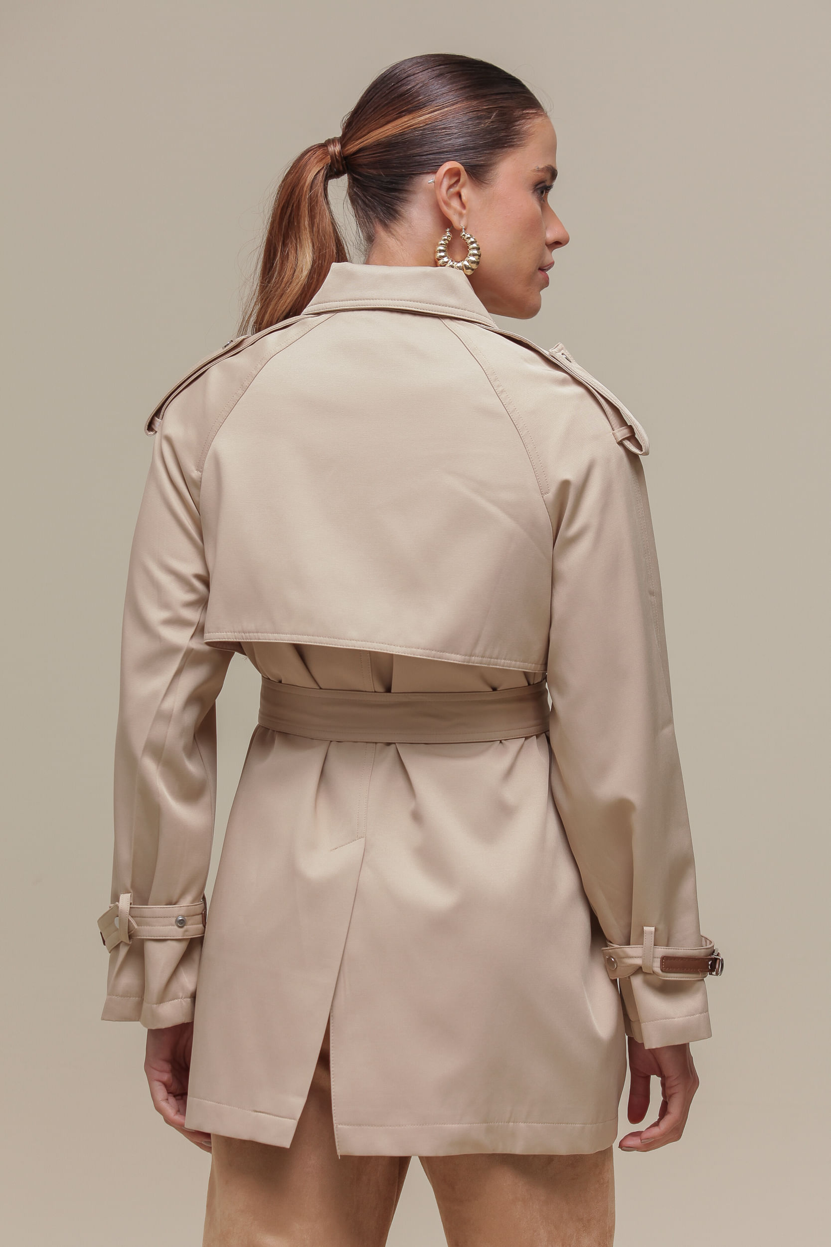 9036629 - Trench Coat Alongado Detalhes cinto BEGE 9036629 - Trench Coat Alongado Detalhes cinto BEGE