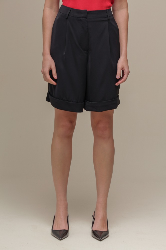 9036330 - Bermuda em Crepe Alfaiataria PRETO 9036330 - Bermuda em Crepe Alfaiataria PRETO