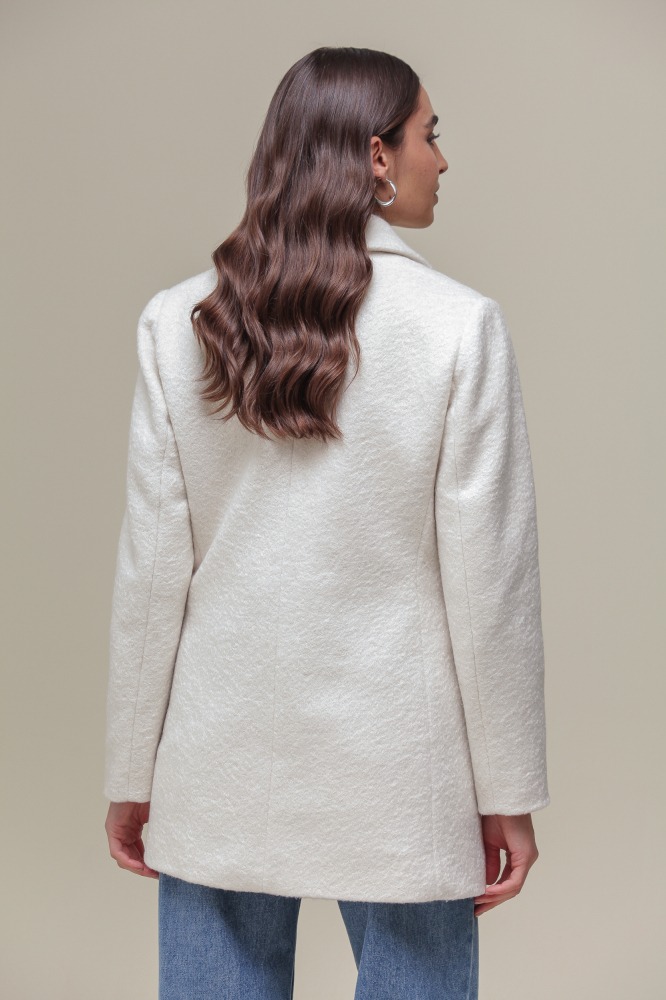 9036636 - Blazer Alongado Lapelas e Bolso OFF-WHITE 9036636 - Blazer Alongado Lapelas e Bolso OFF-WHITE