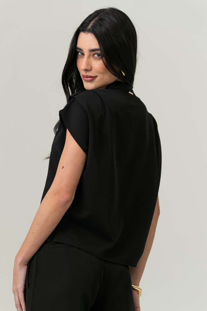 9038547 - Blusa Com Detalhe No Ombro PRETO