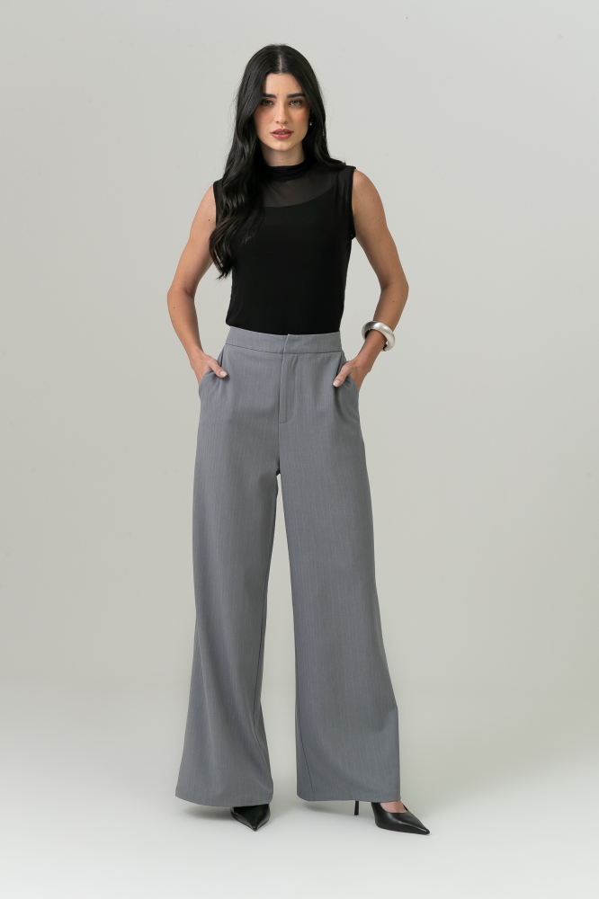 9038596 - Blusa Sem Manga Gola Alta Tule PRETO 9038596 - Blusa Sem Manga Gola Alta Tule PRETO