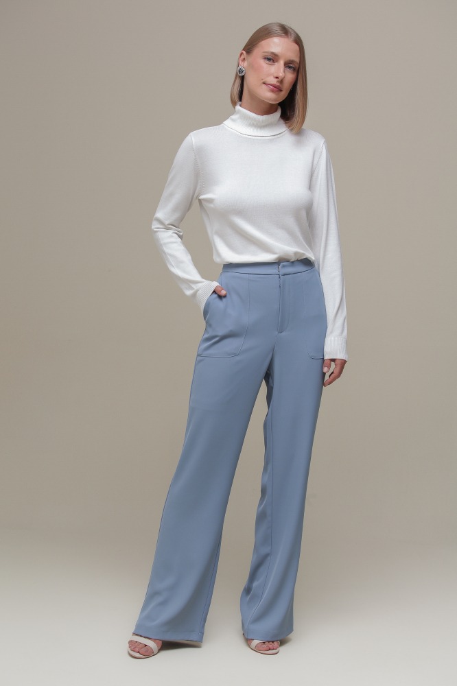 Blusa Tricô Gola Alta BRANCO Blusa Tricô Gola Alta BRANCO