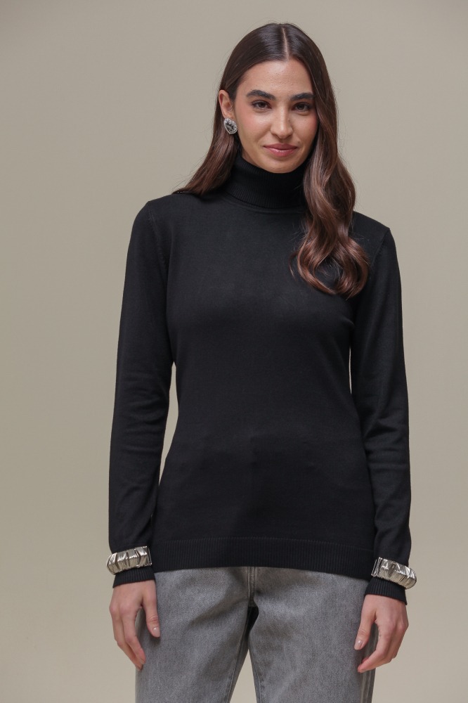 Blusa Tricô Gola Alta PRETO Blusa Tricô Gola Alta PRETO