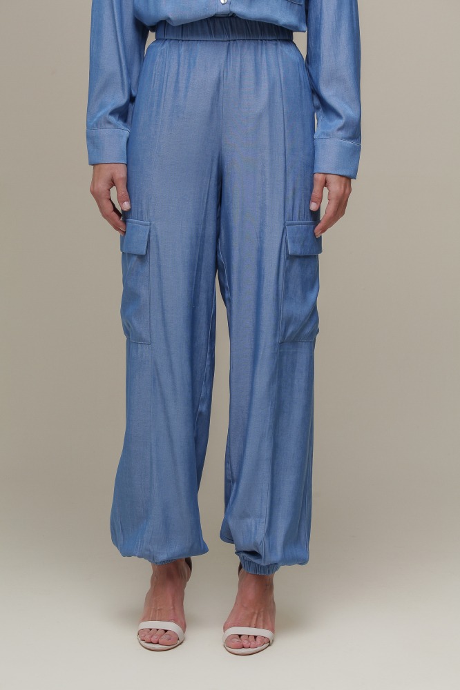 9036754 - Calça Cargo Chambray AZUL CLARO 