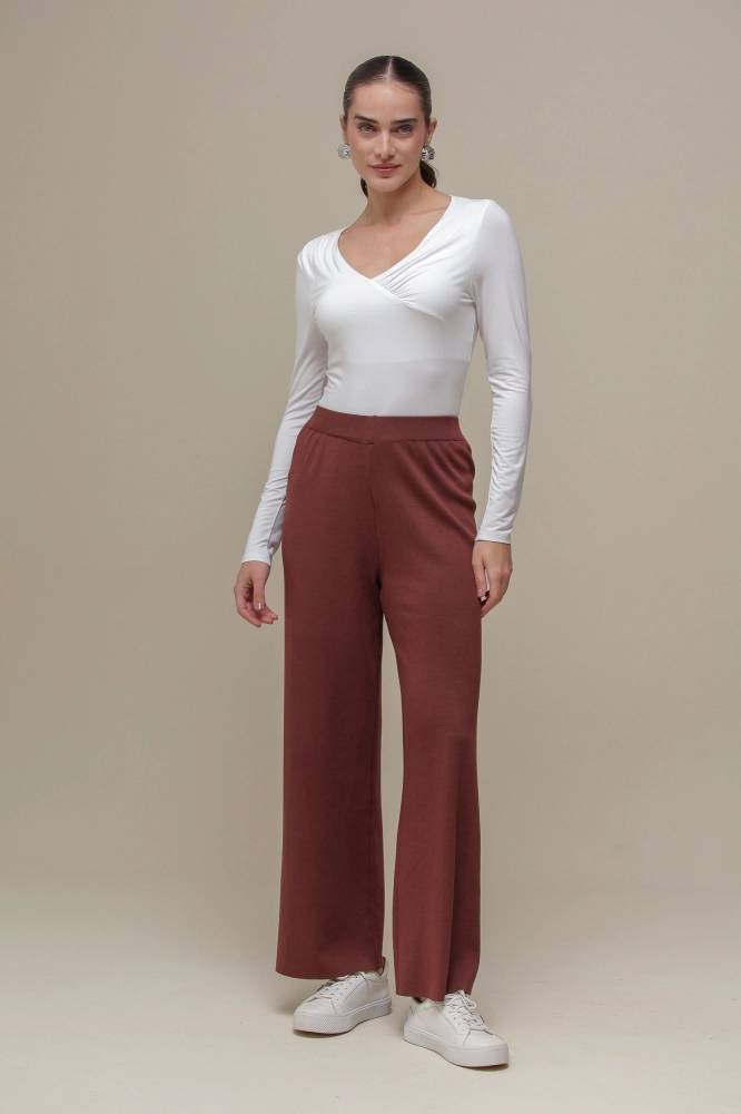 9036313 - Calça Pantacourt Tricô Básica MARROM