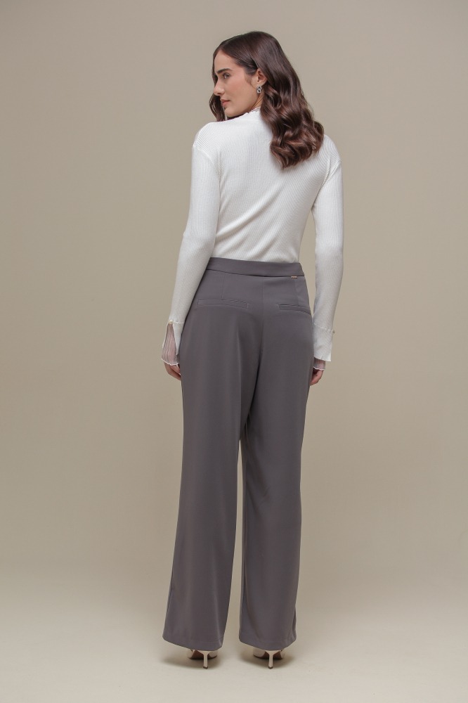 9036256 - Calça Reta Alfaiataria Botões CINZA