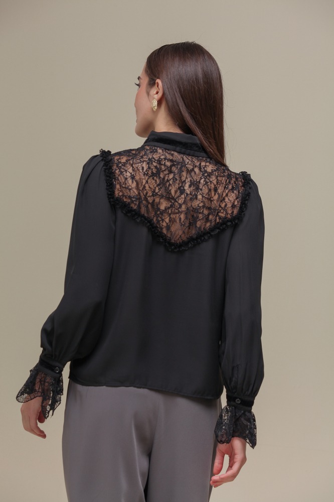 9036510 - Camisa Chiffon com Detalhe em Renda PRETO 9036510 - Camisa Chiffon com Detalhe em Renda PRETO