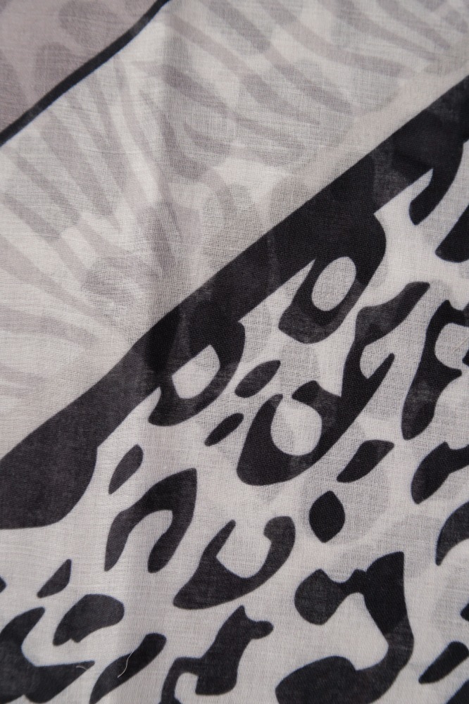 Echarpe Animal Print (86x180 cm) CINZA