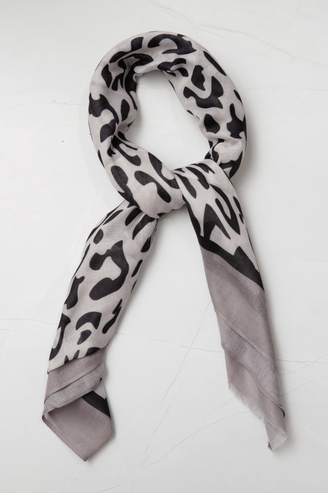 Echarpe Animal Print (86x180 cm) CINZA