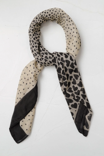 9037286 - Echarpe Coração Romântico (89x182 cm) PRETO