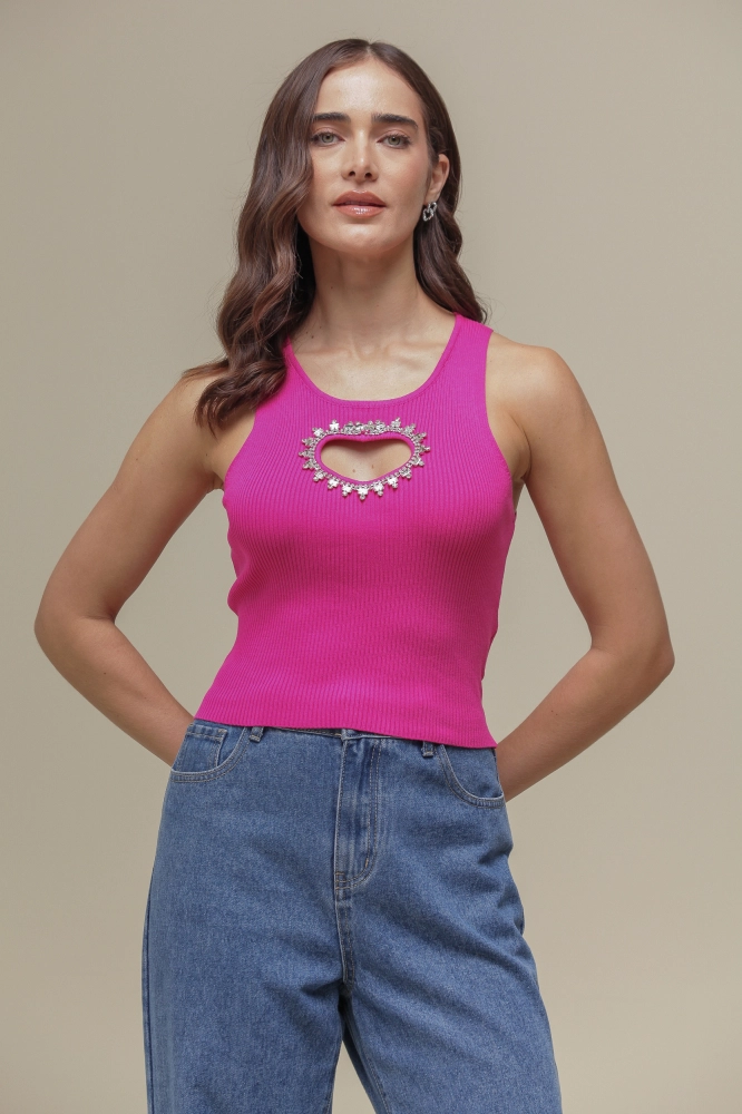 9036647 - Regata Tricô Coração Pedraria  PINK